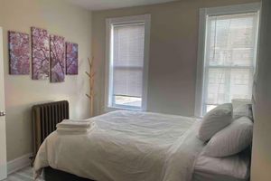 Alquiler Vacacional - Cozy 1-bedroom townhome in a fantastic Washington neighborhood with AC