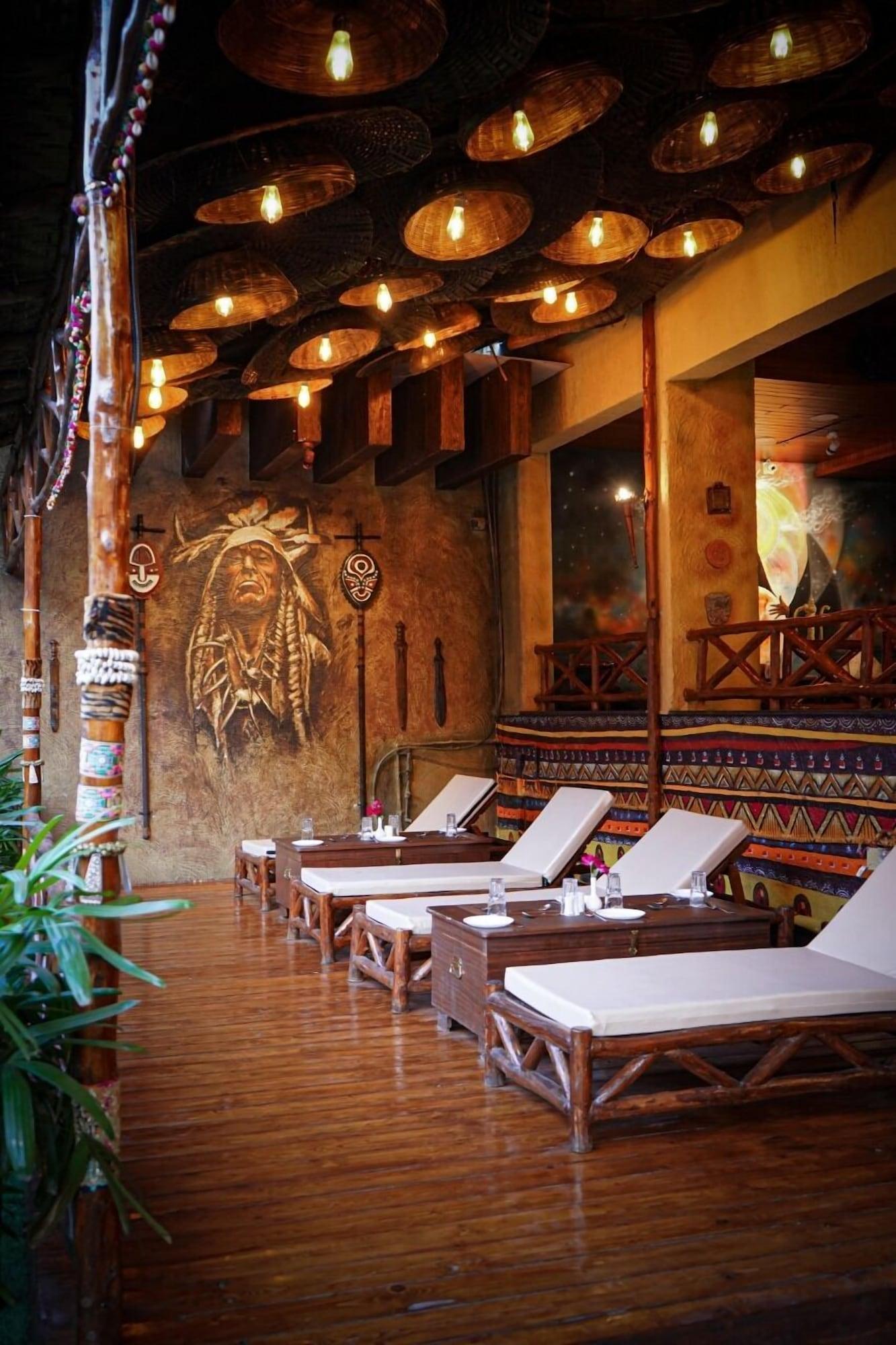 Restaurant The Emerald Resort, Pune