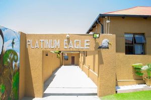 Alojamiento - PLATINUM EAGLE GUEST HOUSE
