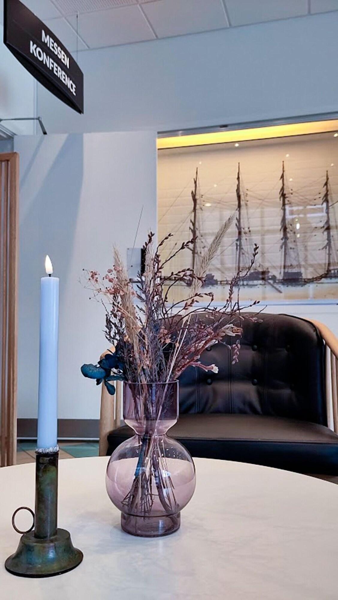 Bar/Salón Hotel Frederikshavn