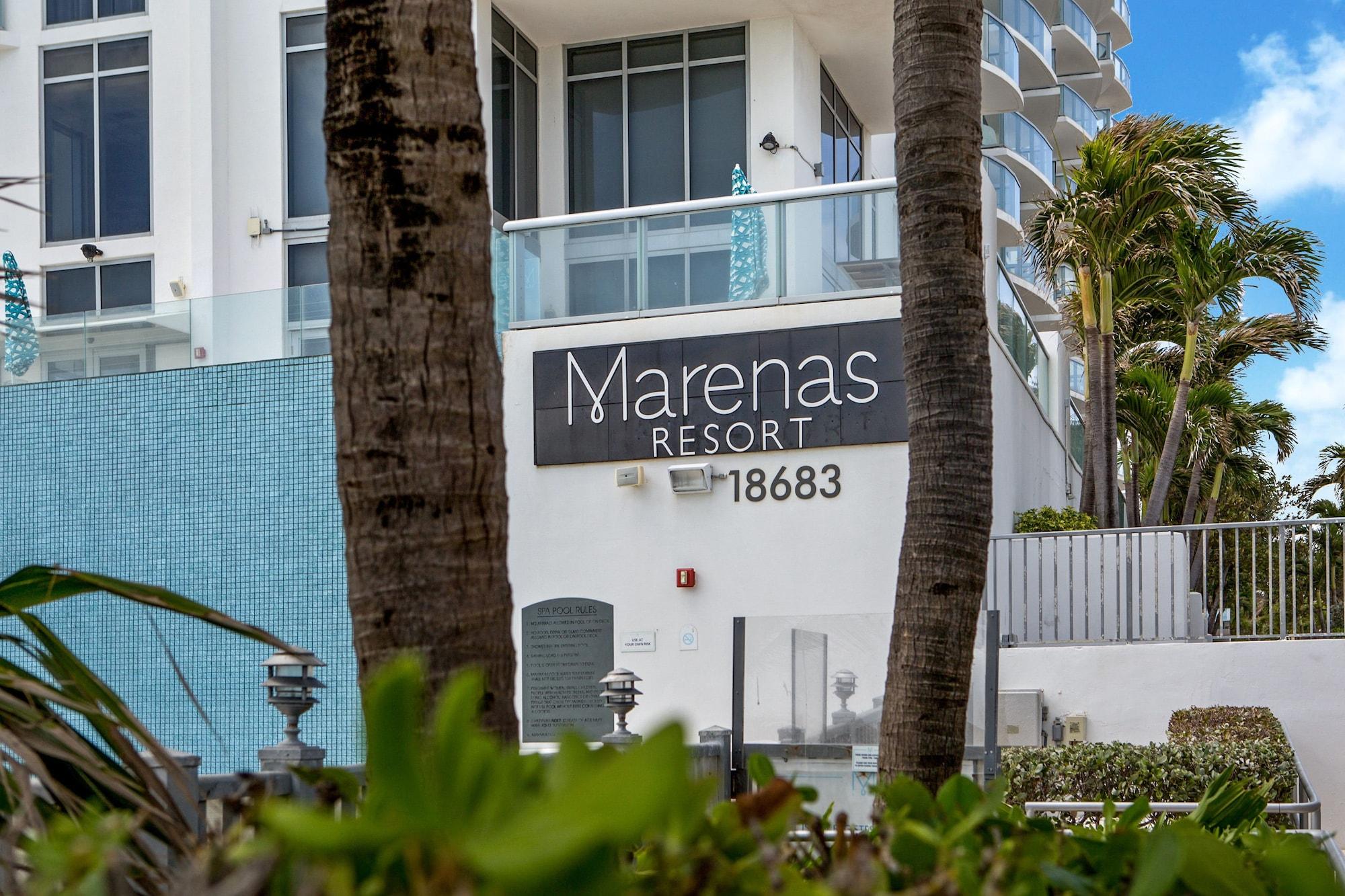 Vista Exterior Private Ocean Condos at Marenas Beach