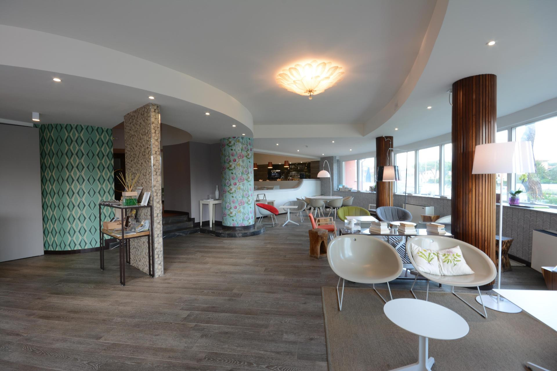 Vista Lobby Hotel Napoleon