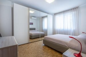 Alquiler Vacacional - Udine Palazzo d'Aronco Modern Apartment