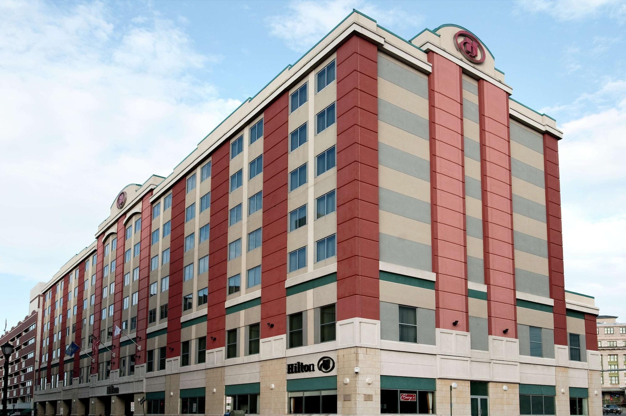 Vista Exterior Hilton Scranton & Conference Center