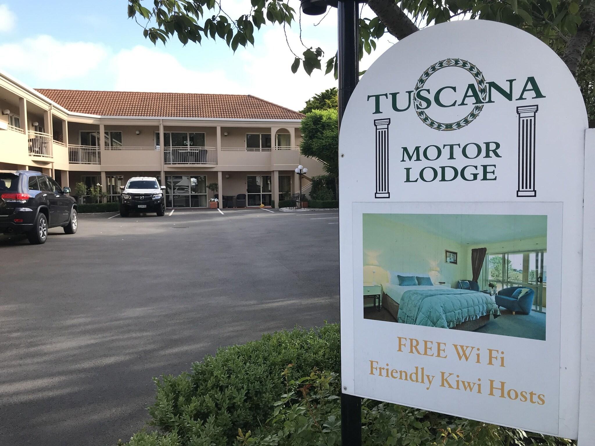 Vista Exterior Tuscana Motor Lodge