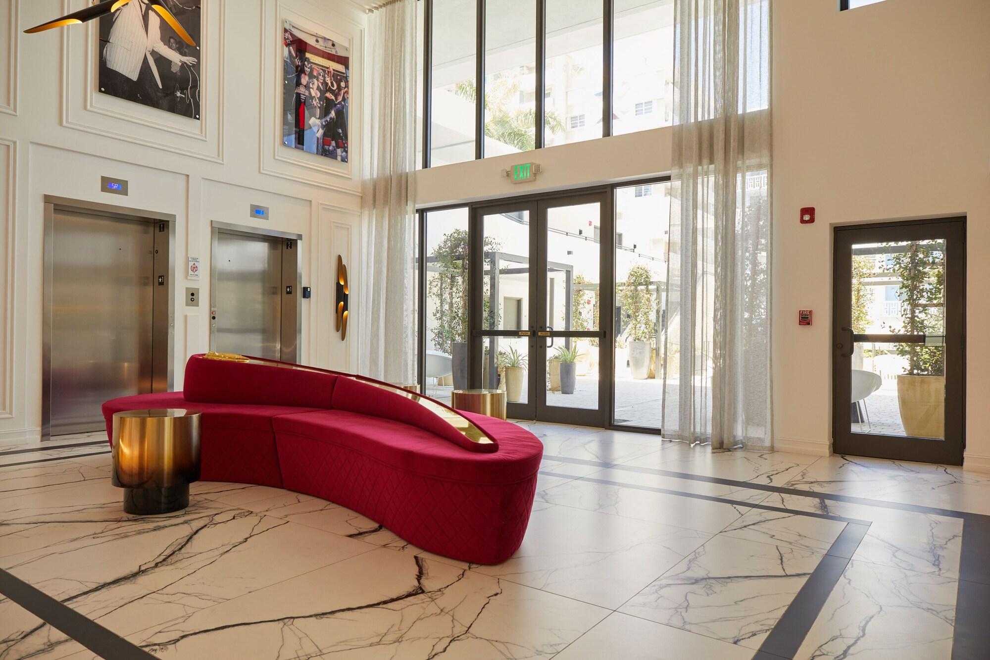 Vista Lobby UMA House by Yurbban South Beach