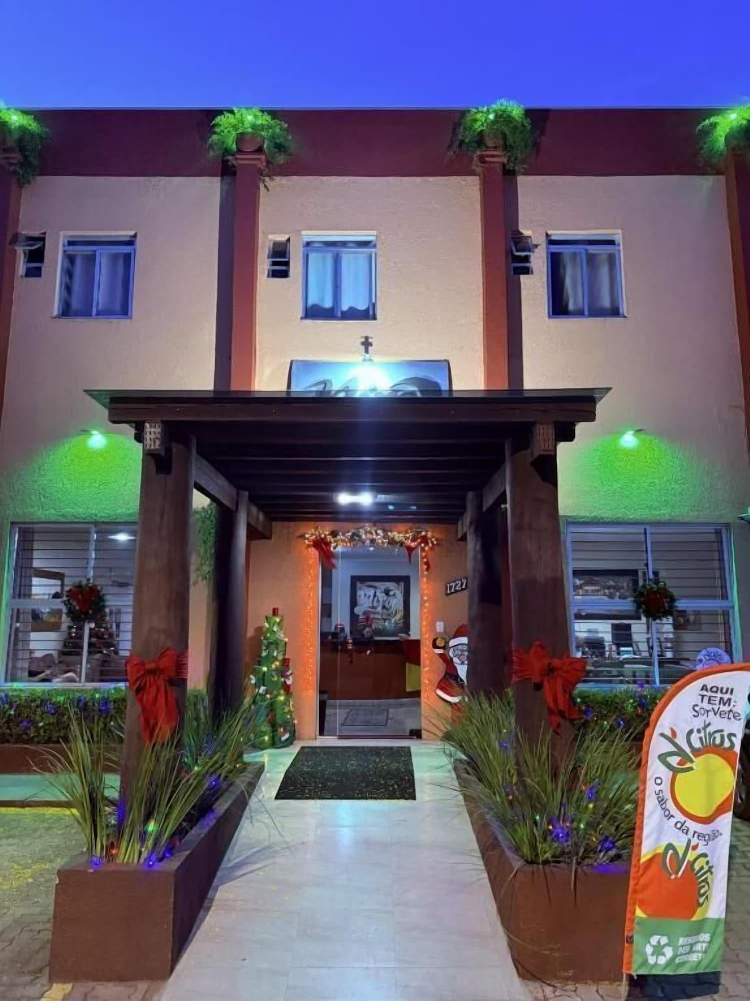 Varios Hotel Niro