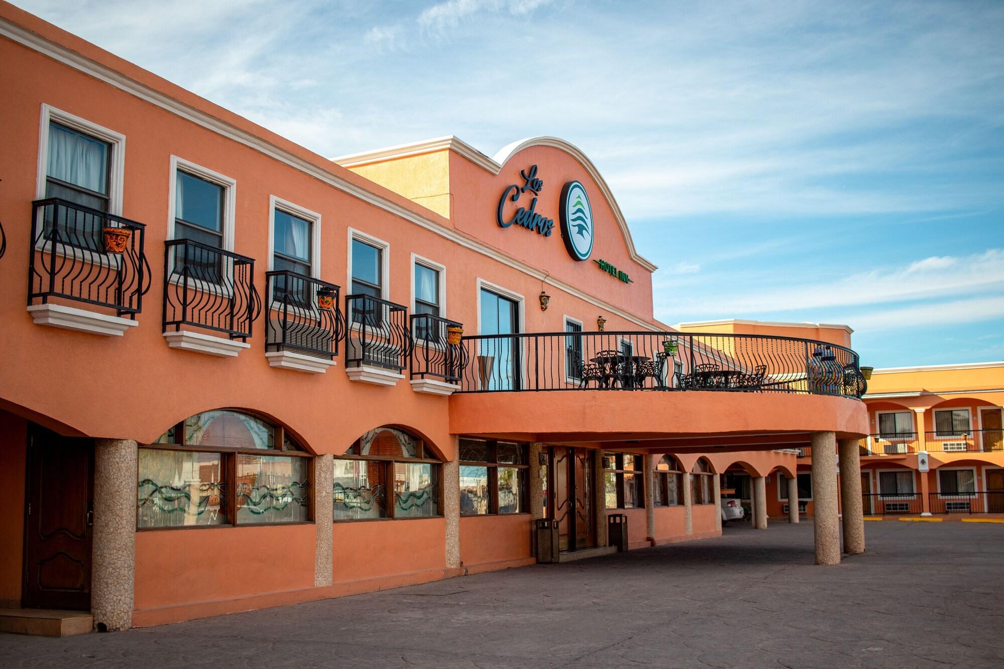 Vista Exterior Los Cedros Hotel Inn Ciudad Juárez