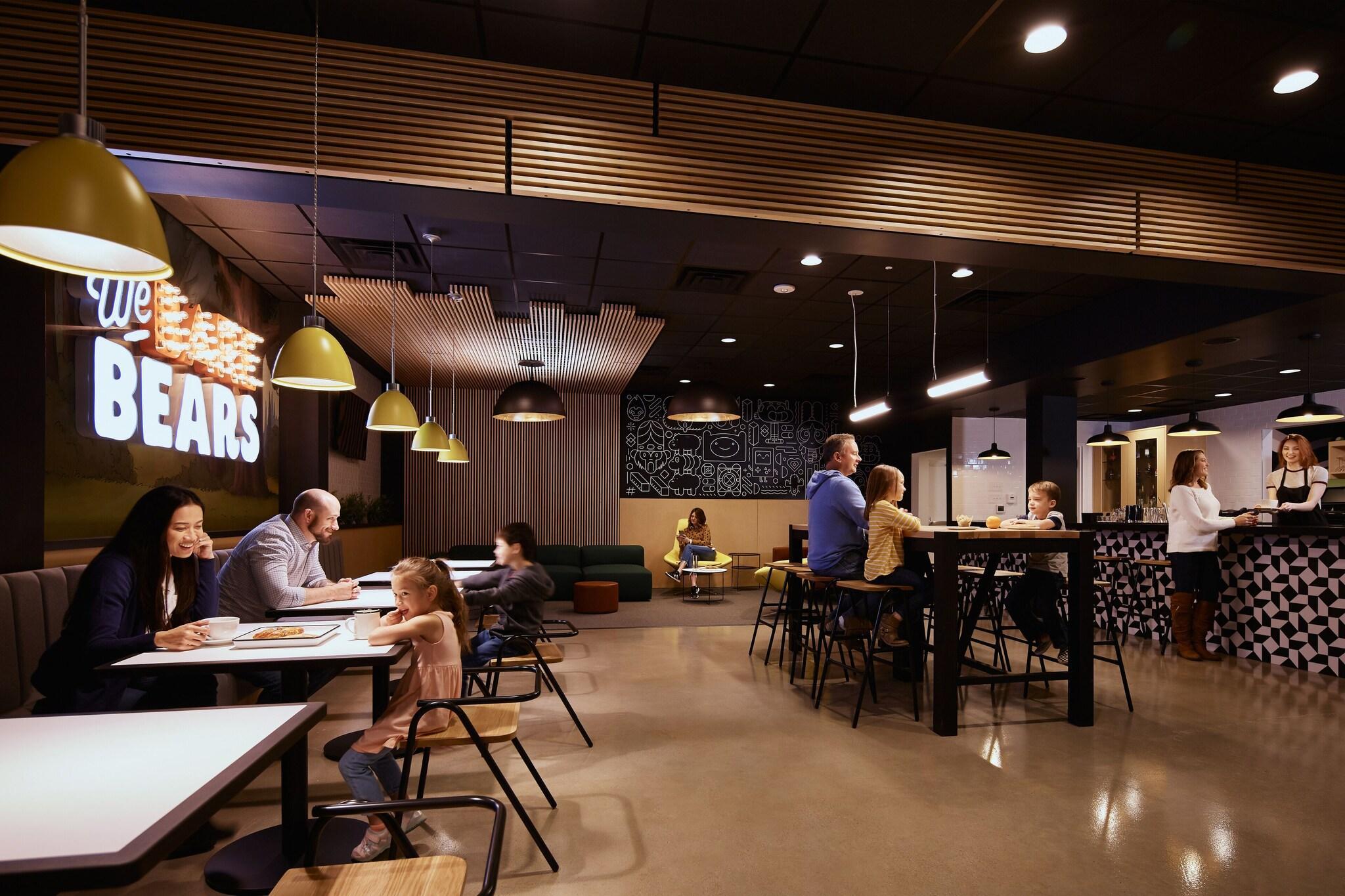 Bar/Salón Cartoon Network Hotel