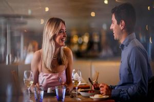 Actividad - Crucero con almuerzo largo de 3 platos por el puerto de Sídney
