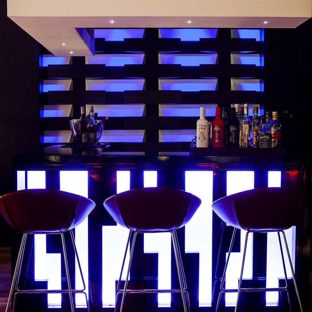 Bar/Salón Micampus Pamplona