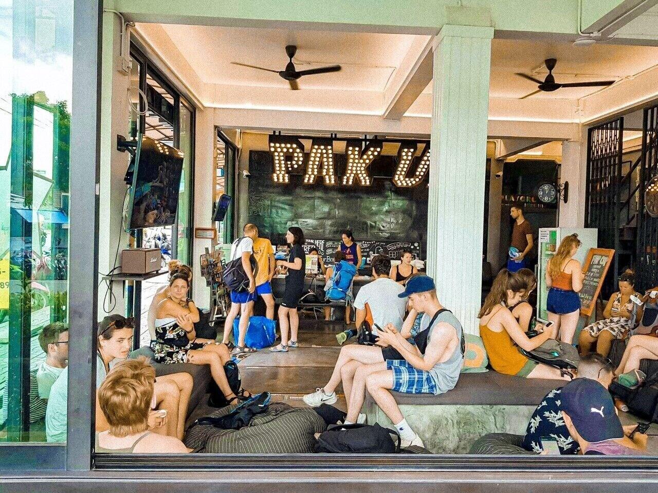 Vista Lobby Pak-Up Hostel