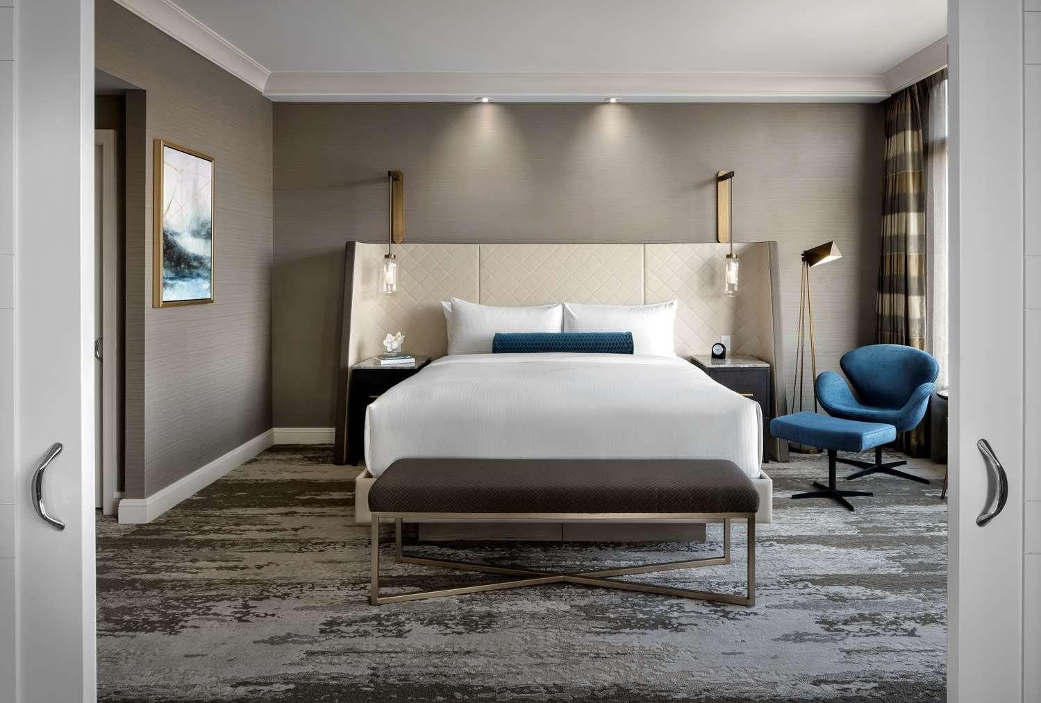 Suite Fairmont Vancouver Airport In-Terminal Hotel