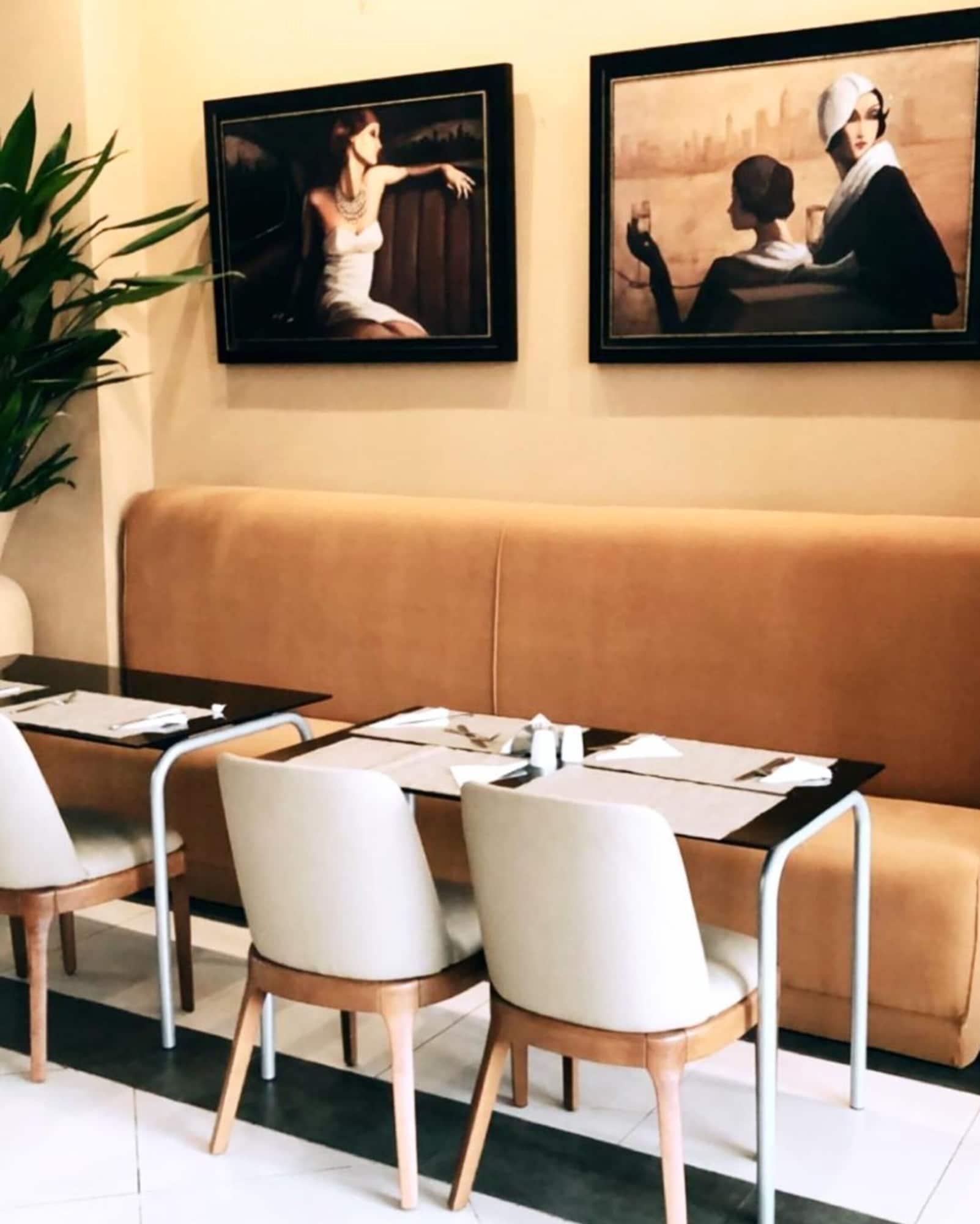 Restaurant Mikhael's Hotel