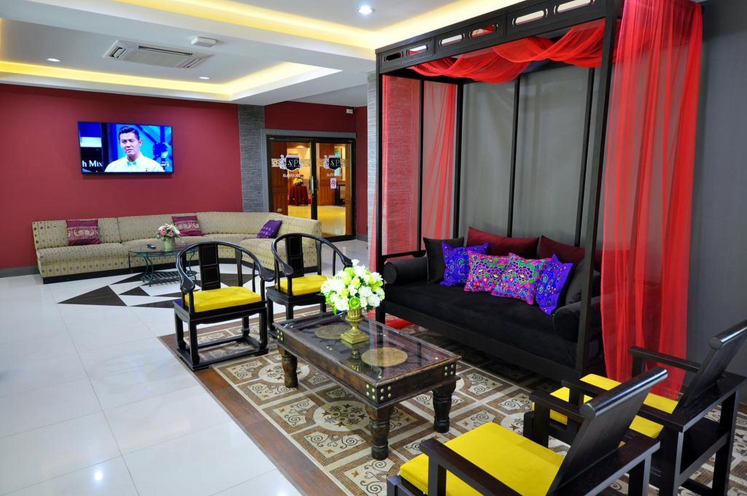 Vista Lobby Chiangmai SP Hotel