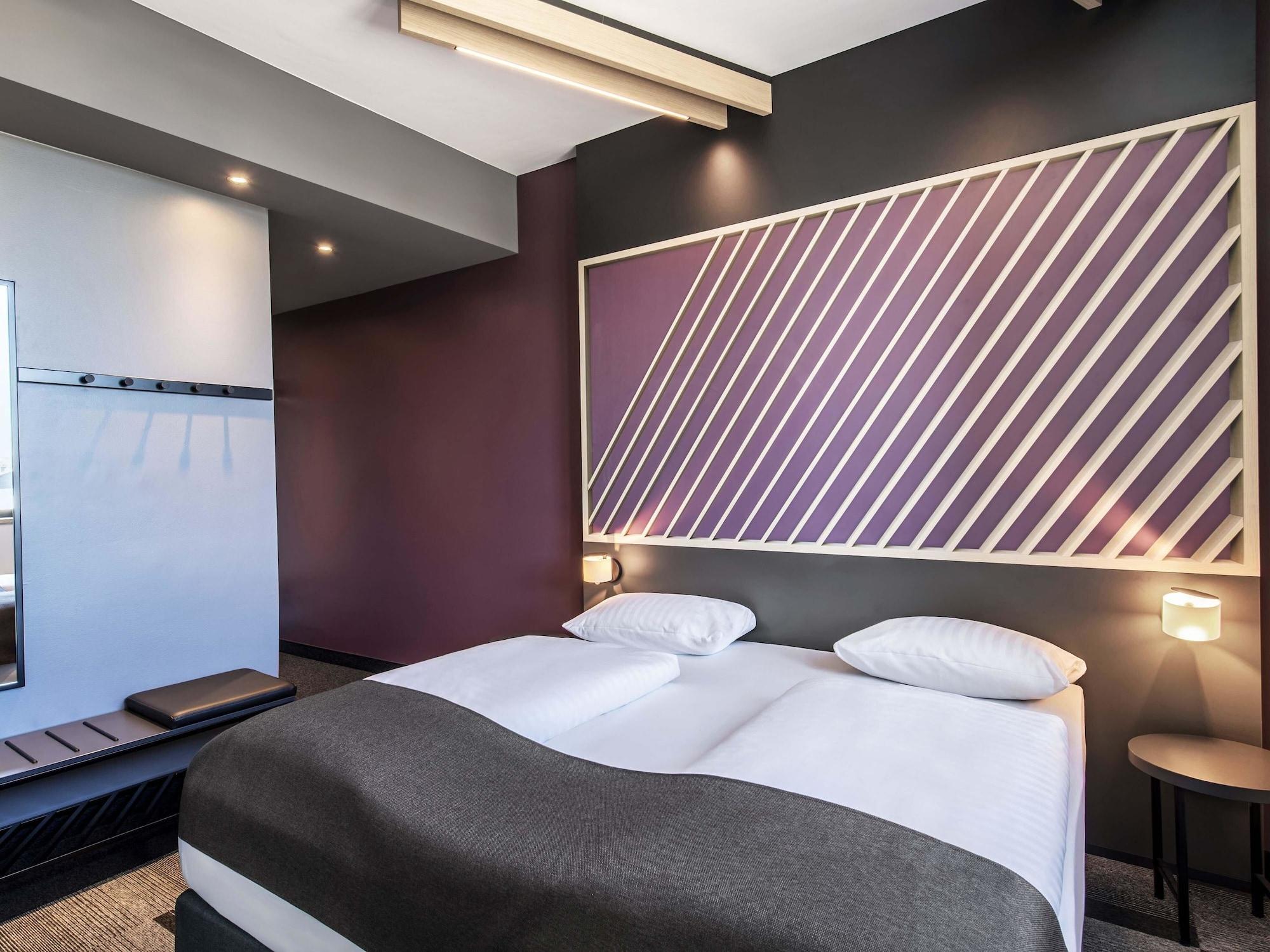 Varios B&B Hotel München-Trudering