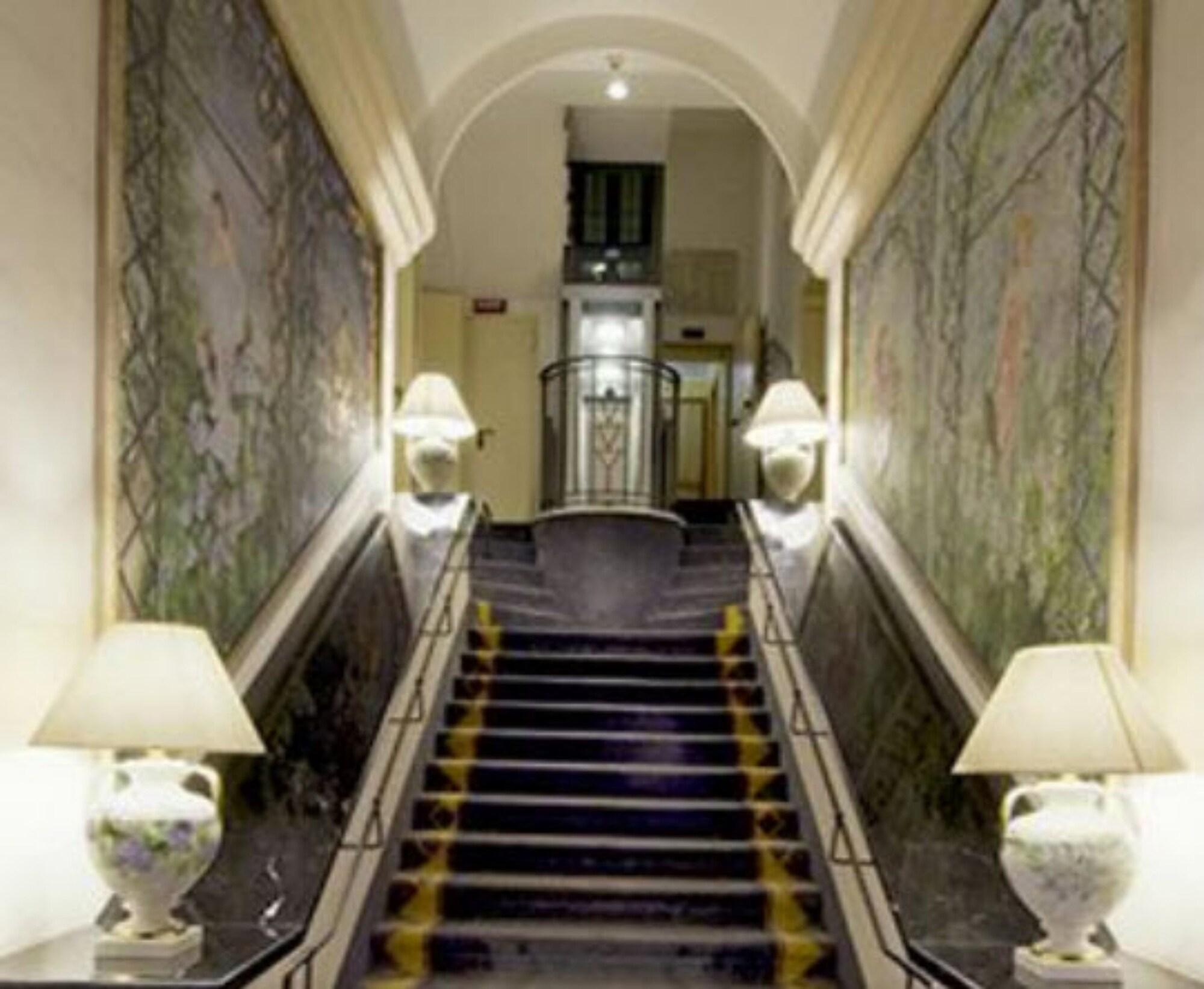Varios Best Western Hotel Artdeco