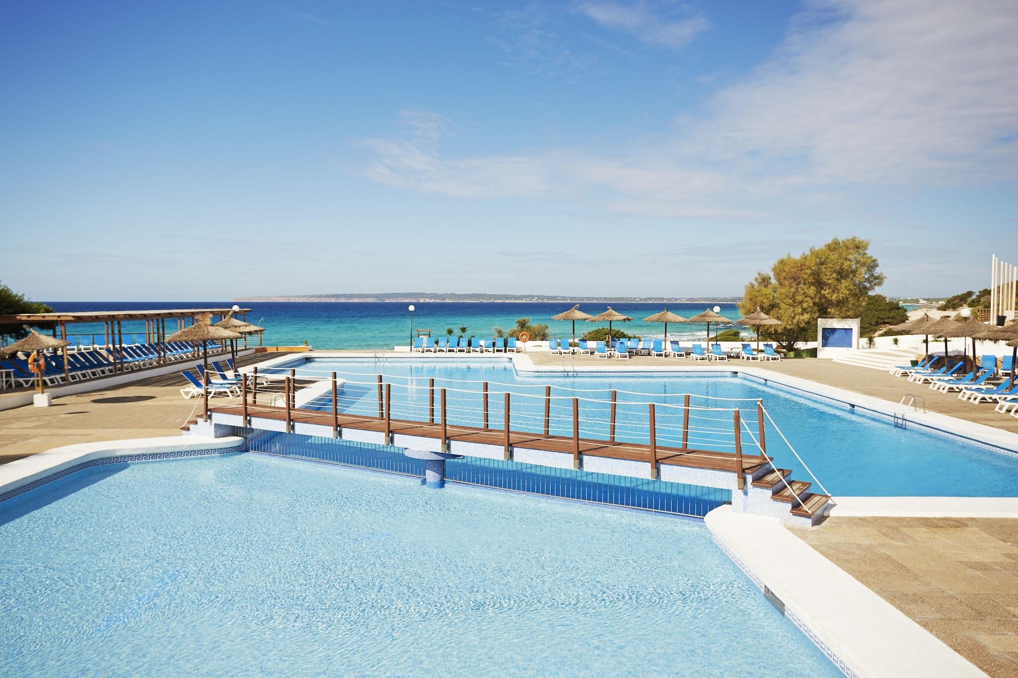 Vista Piscina Insotel Club Maryland