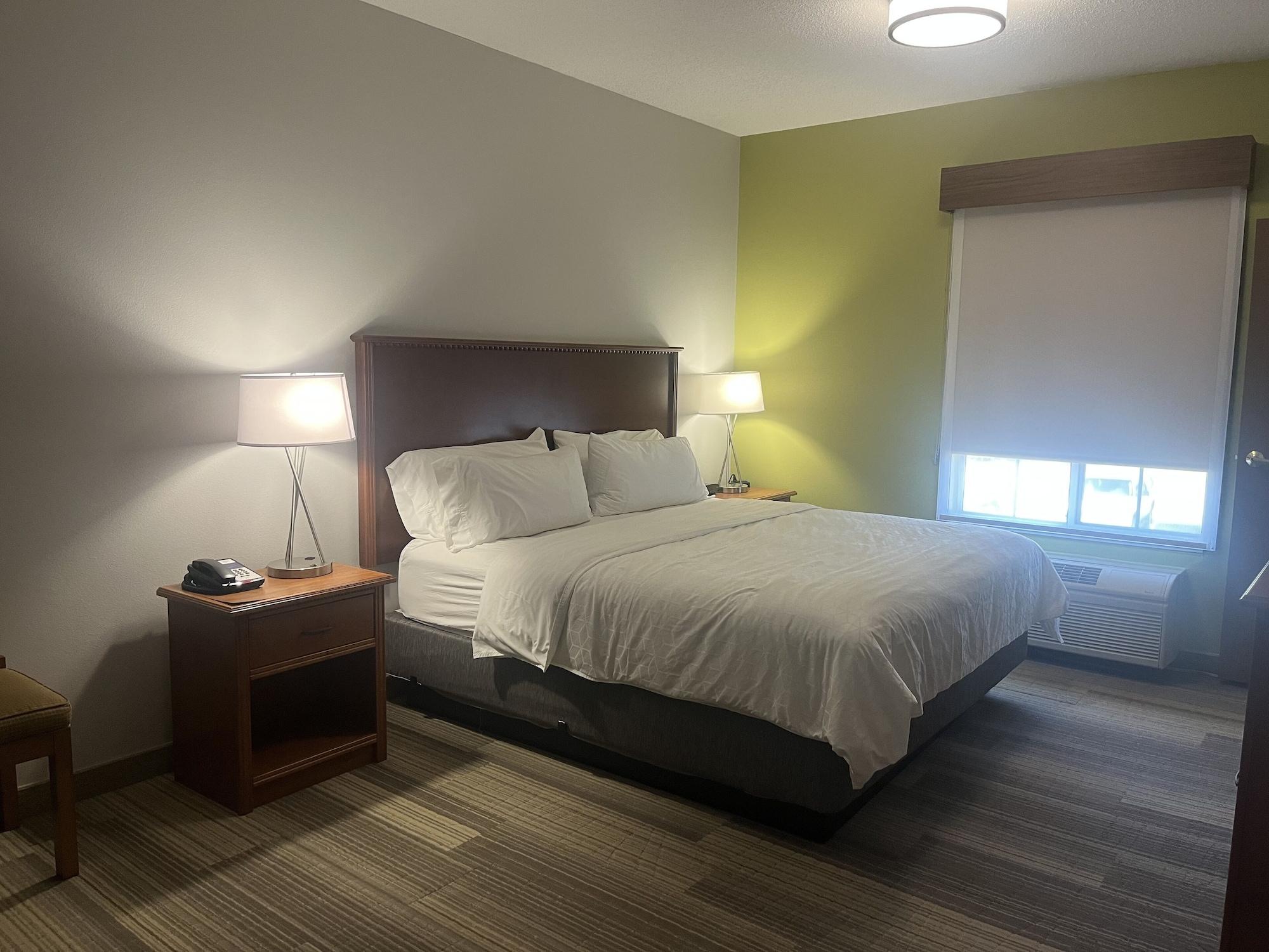 Habitación Holiday Inn Express & Suites Sioux Falls At Empire Mall by IHG