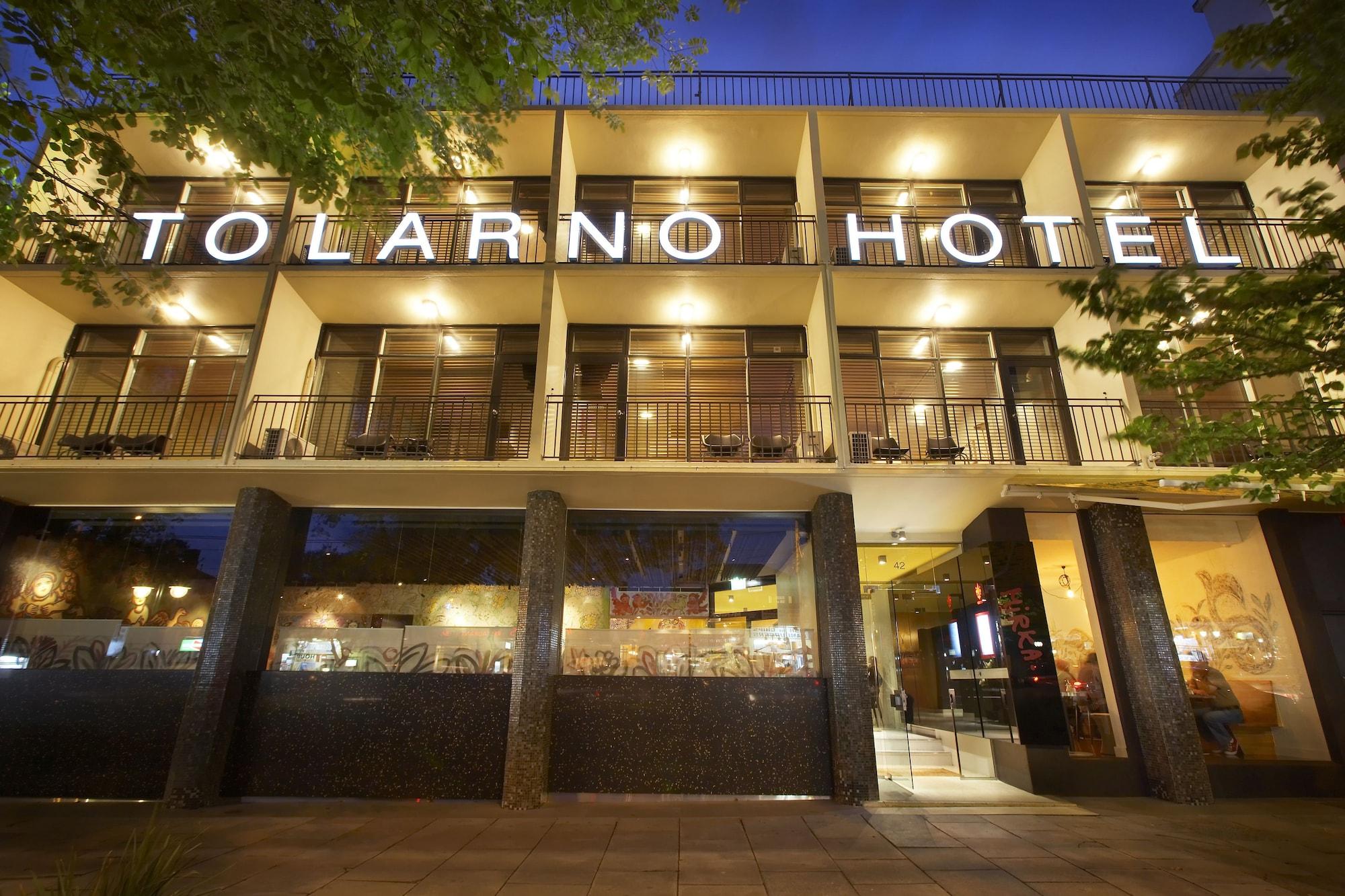 Varios Tolarno Hotel