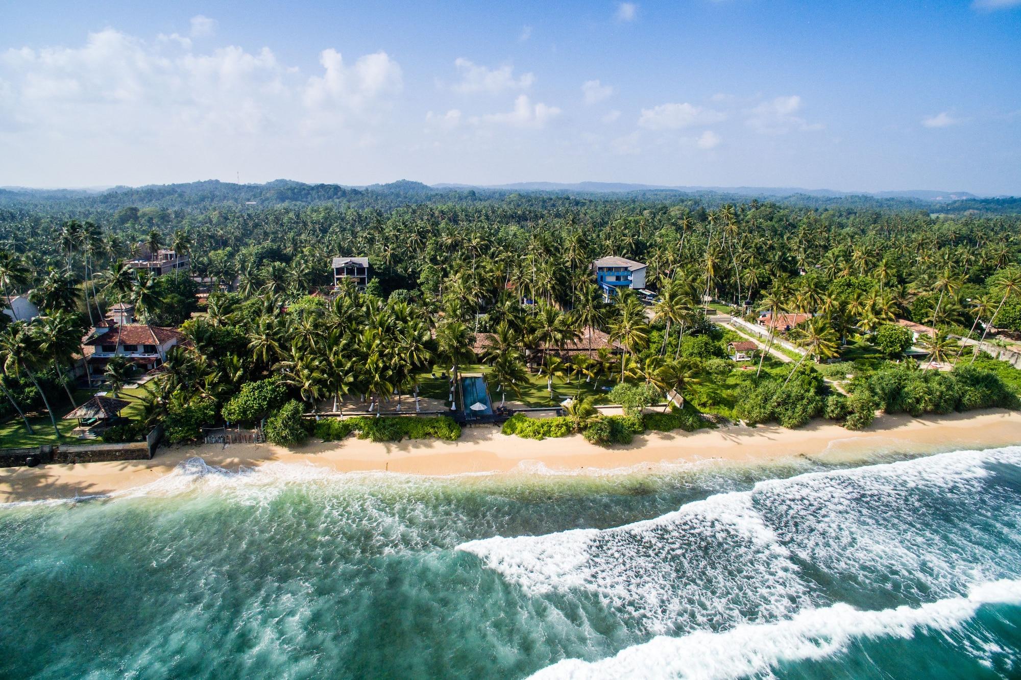 Playa Apa Villa Thalpe