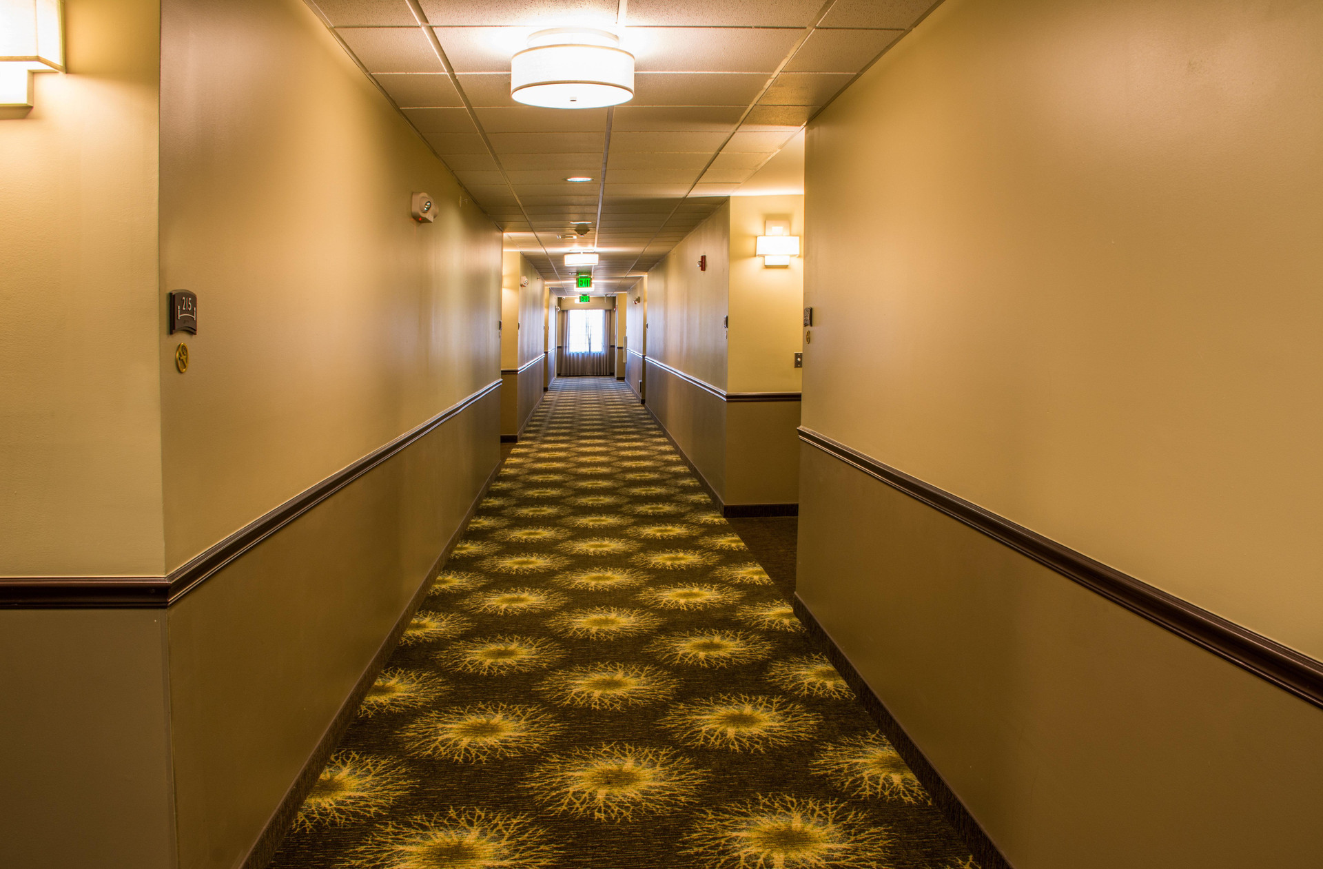 Vista Lobby Staybridge Suites Schererville