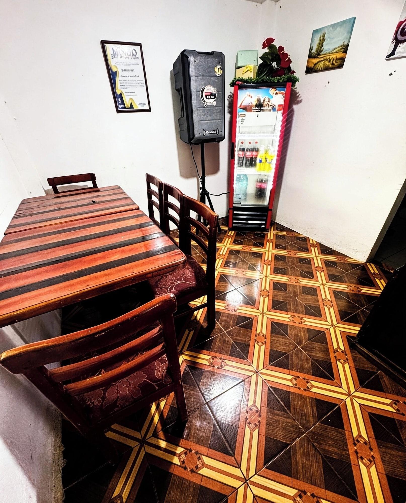 Restaurant AIRBNB El Viajero Mindo