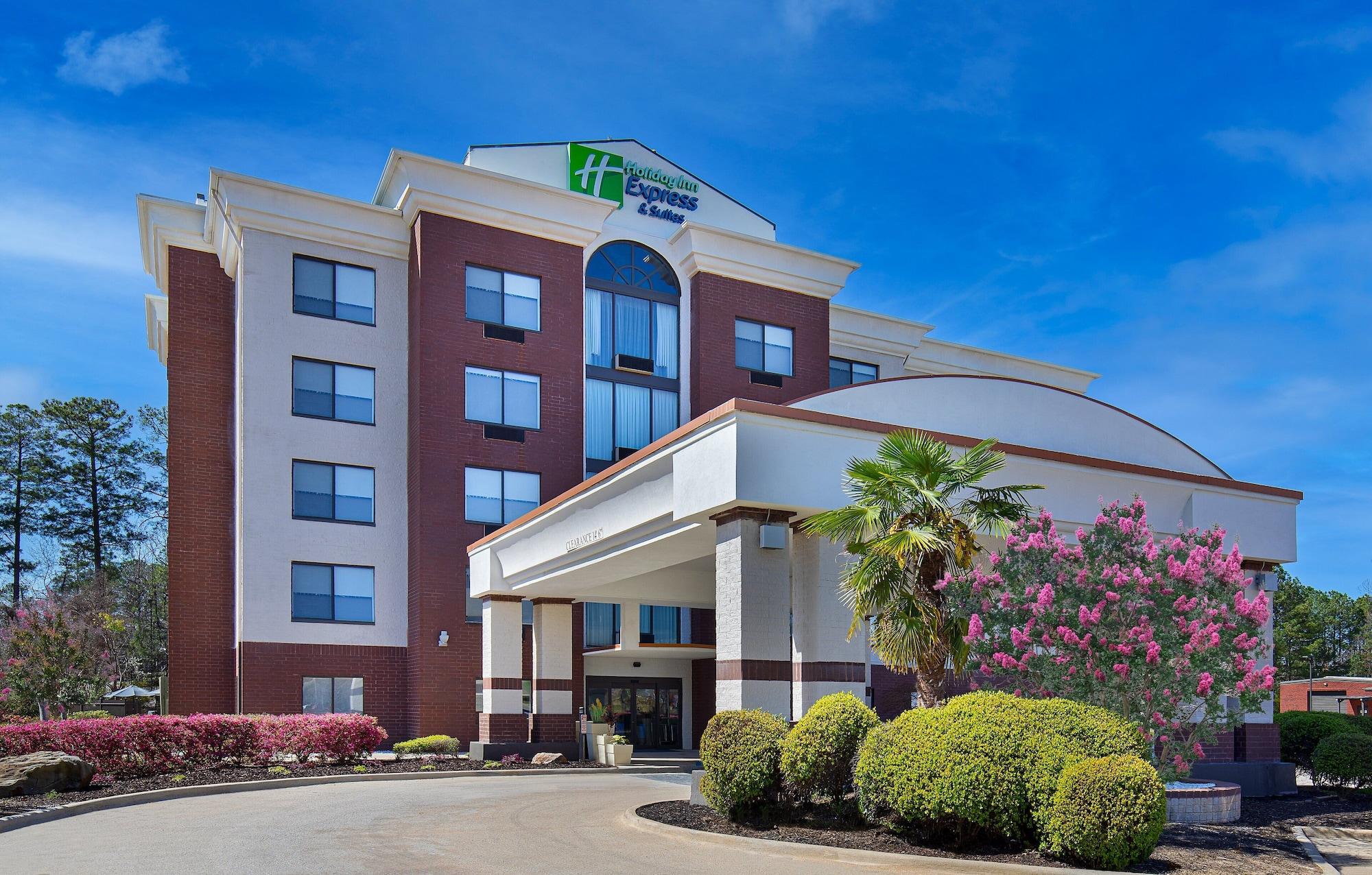 Vista Exterior Holiday Inn Express Hotel & Suites Birmingham - Inverness by IHG