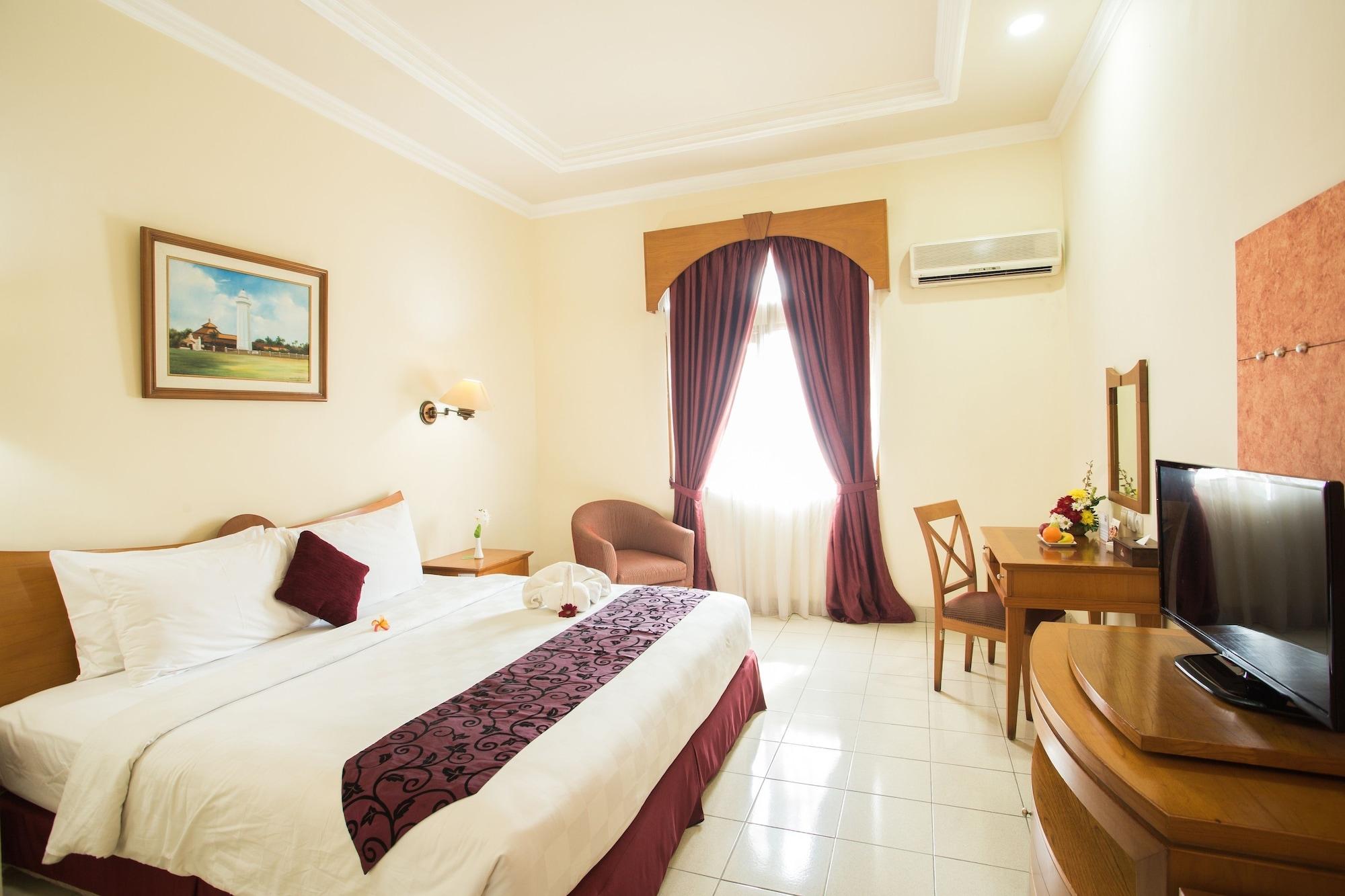 Habitación The Royale Krakatau Hotel