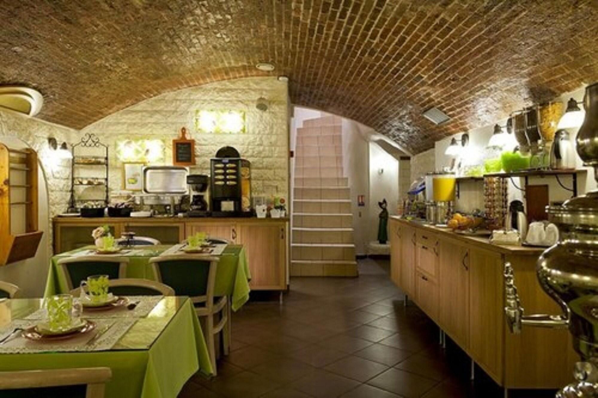 Restaurant Hôtel Aurore Paris Gare de Lyon
