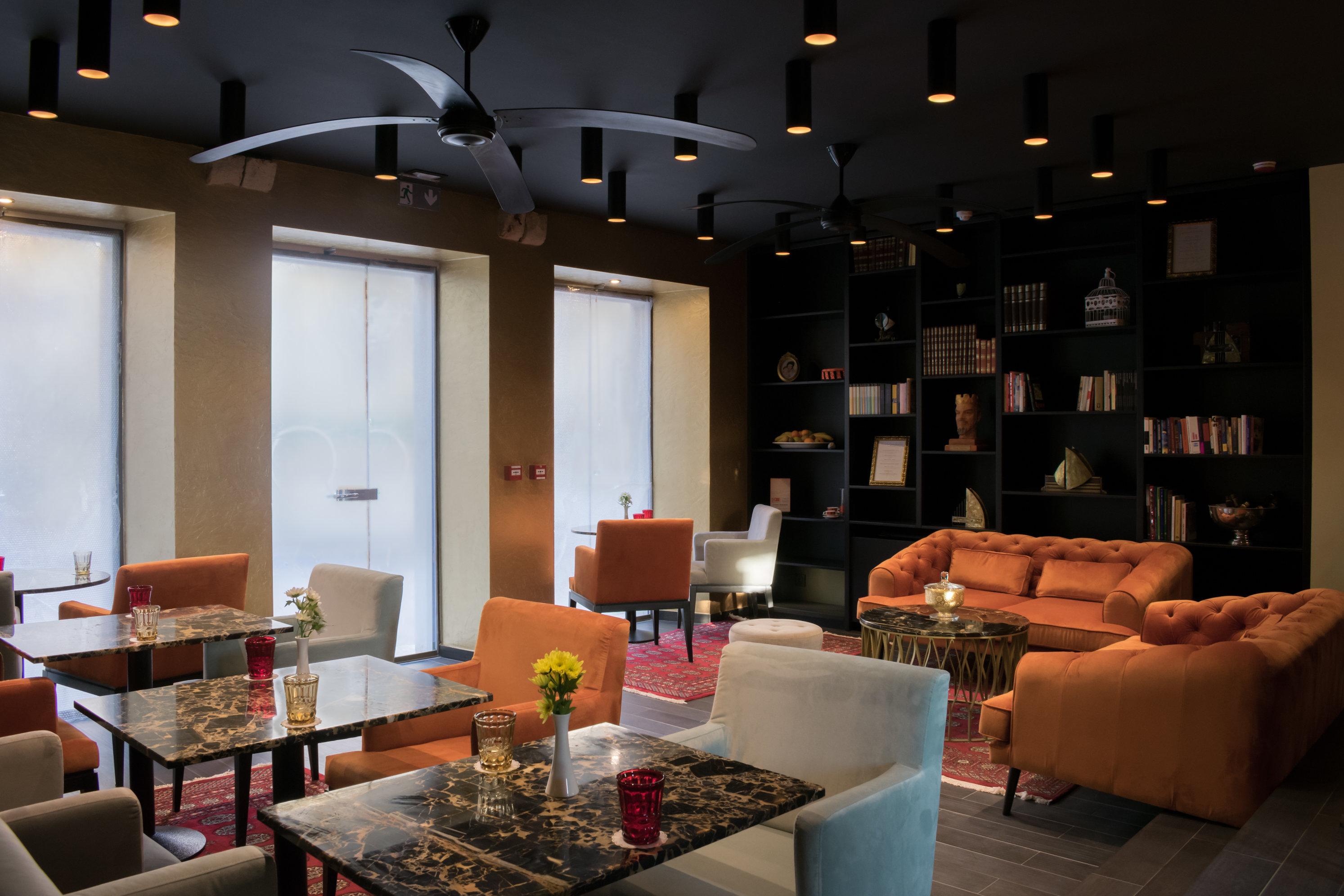 Bar/Salón Palace Divnic by Armerun Heritage Hotel