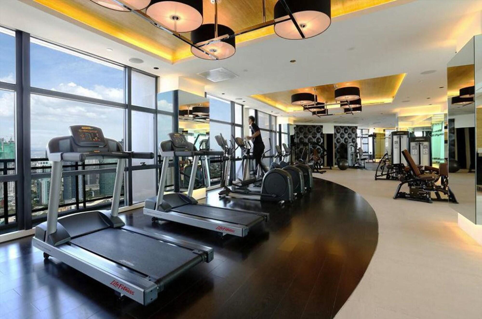 Gimnasio HI HOME at Gramercy Residences