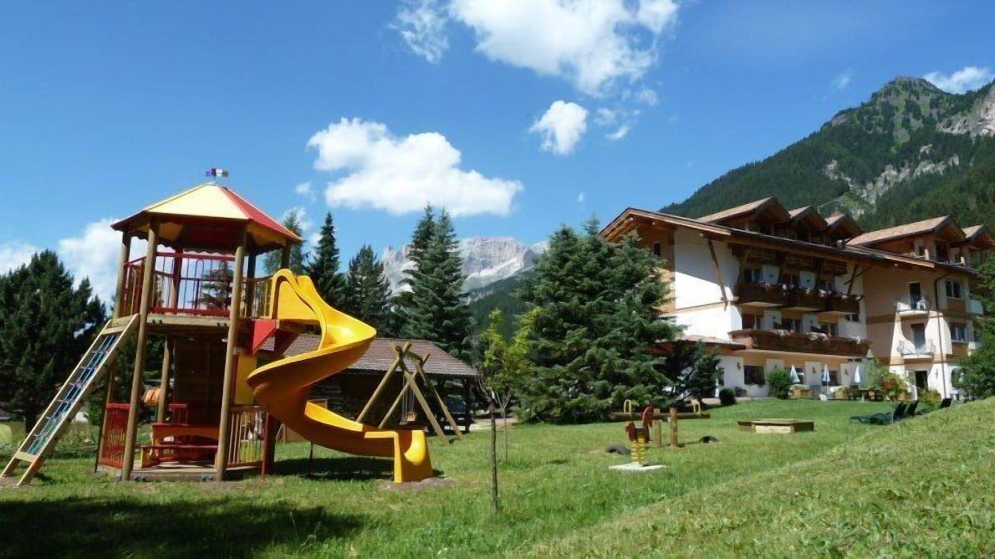 Instalaciones Recreativas Alpen Hotel Panorama