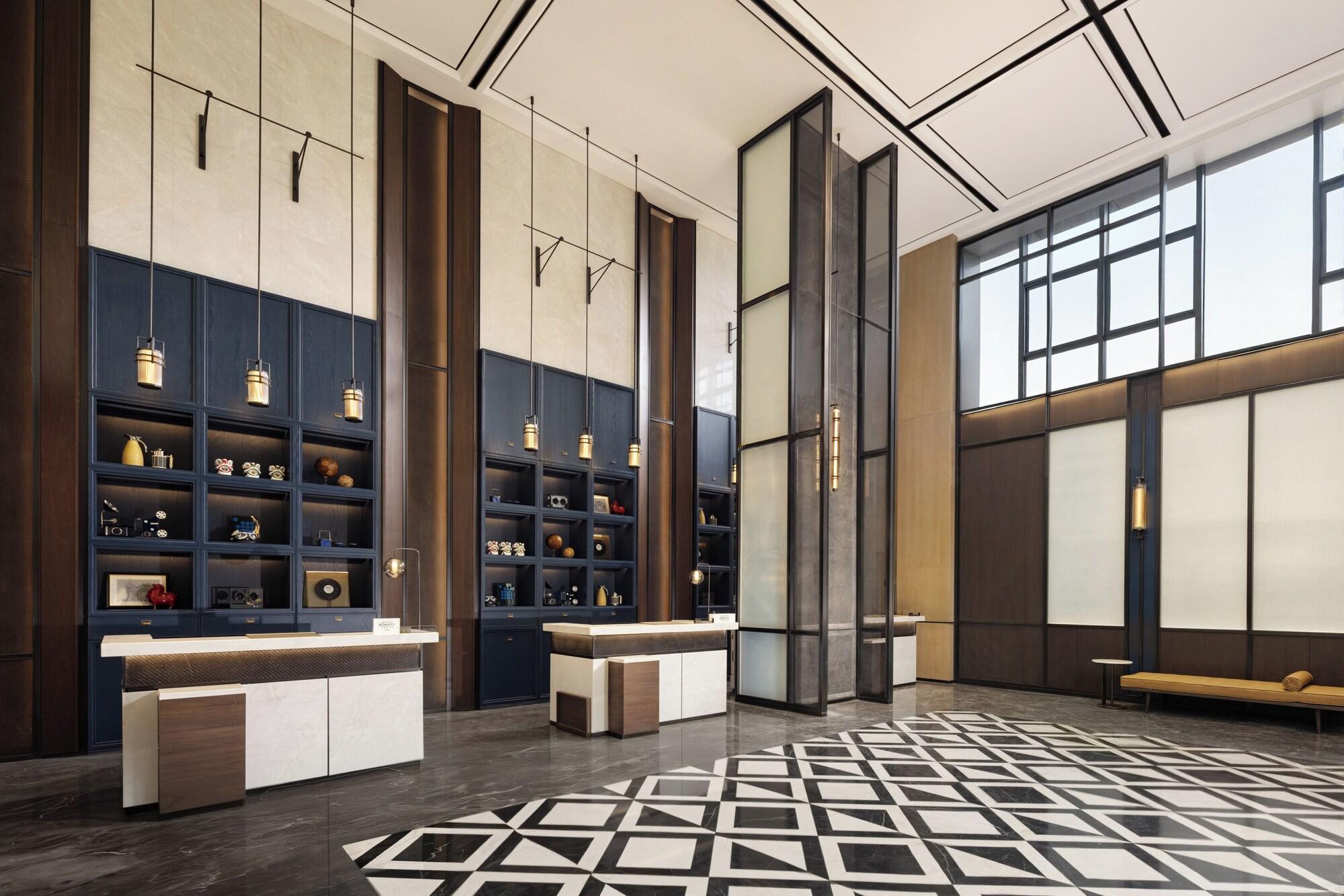 Vista Lobby Four Points by Sheraton Hanzhong Riverside