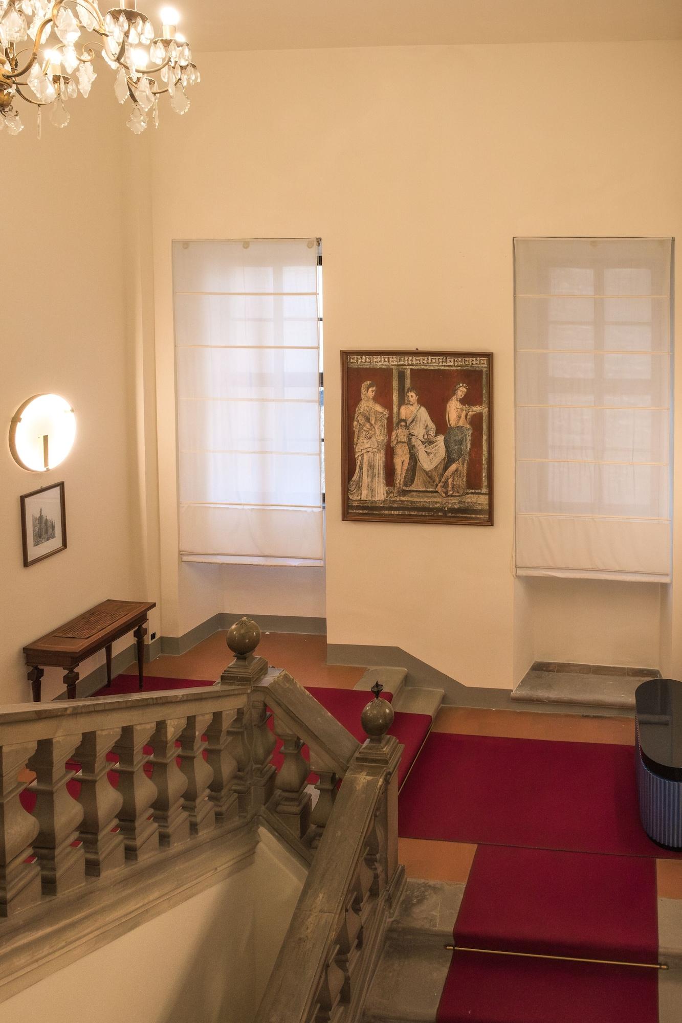 Varios Hotel Bosone Palace