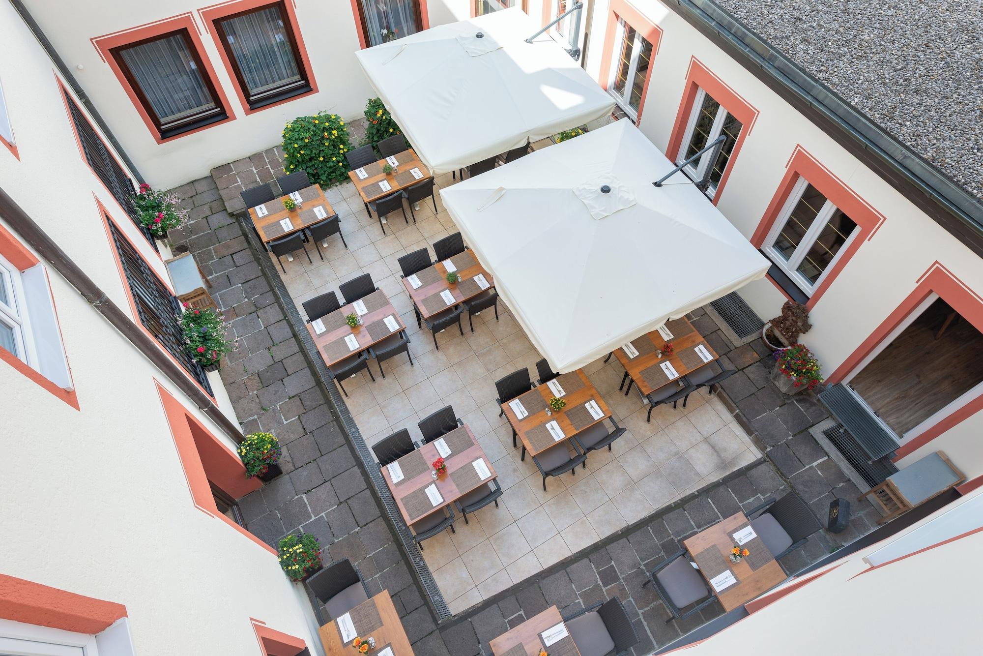 Vista Exterior Hotel Bayerischer Hof