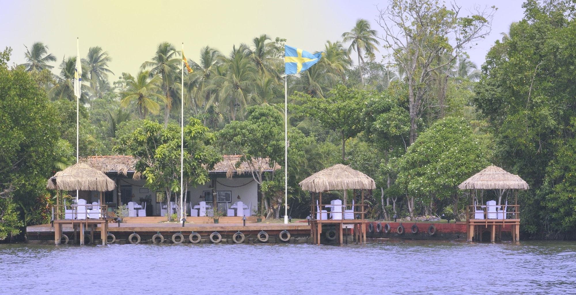 Vista Exterior Dalmanuta Gardens