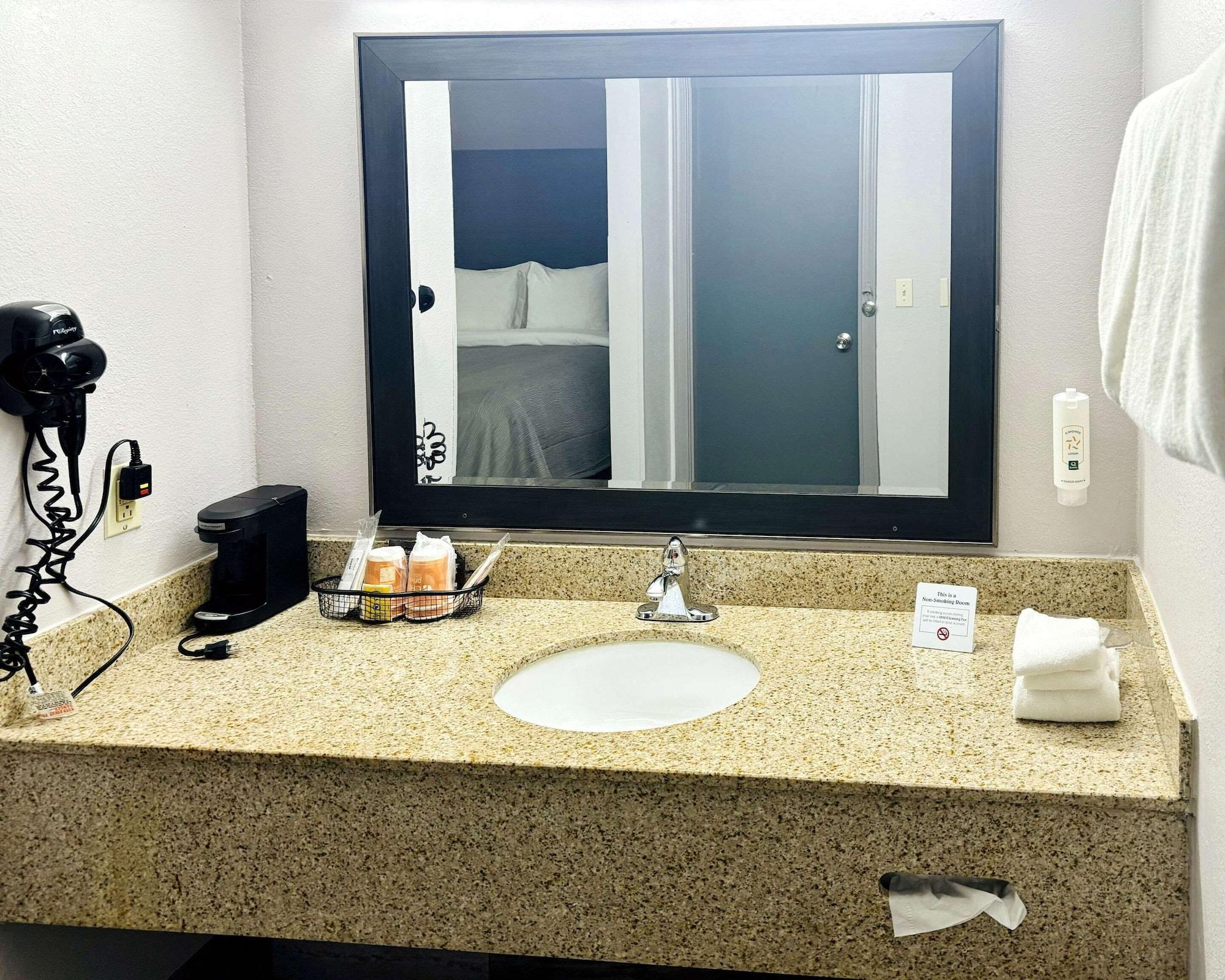 Habitación Quality Inn Raynham - Taunton