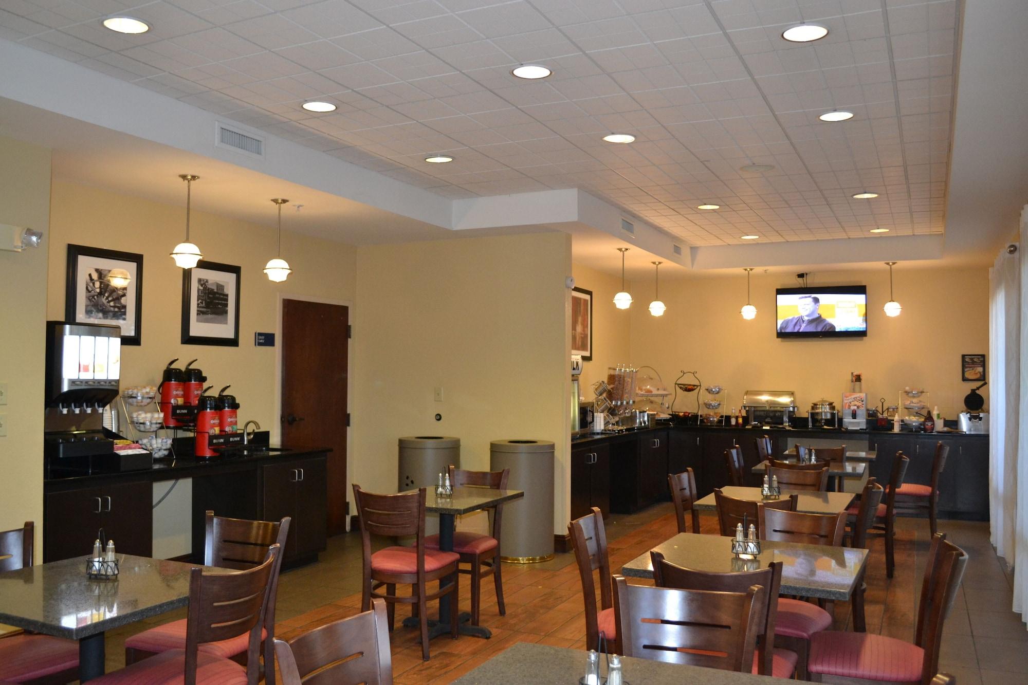 Restaurant Days Inn by Wyndham Laurel MS