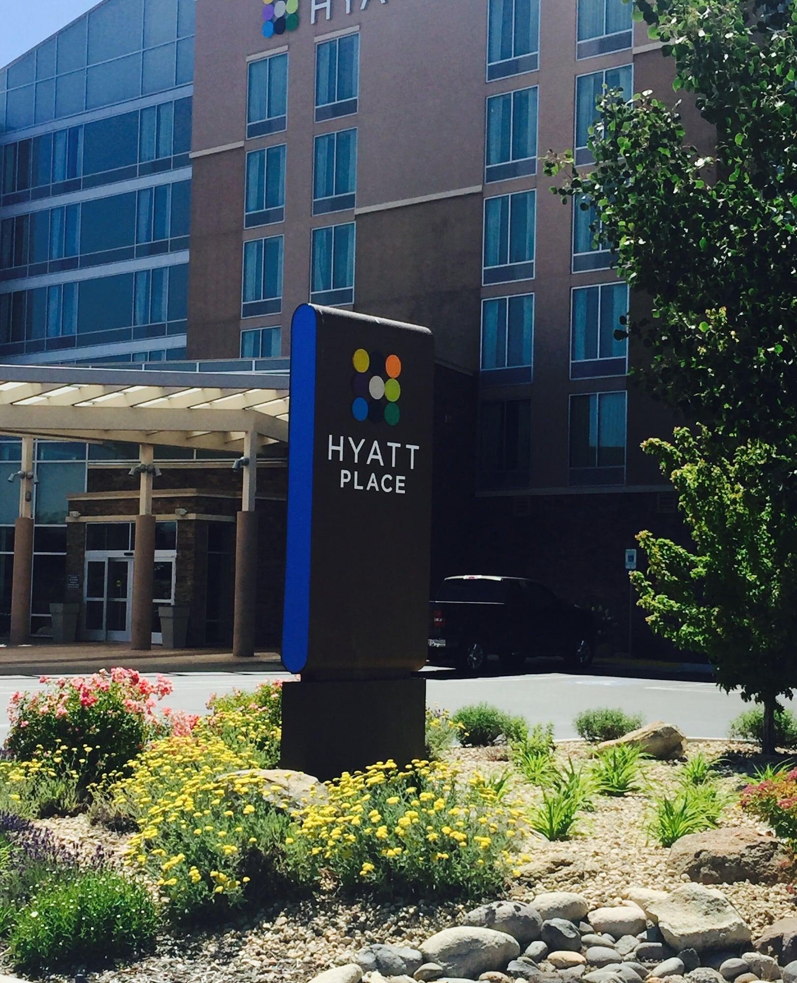 Vista Exterior Hyatt Place Reno Tahoe Airport