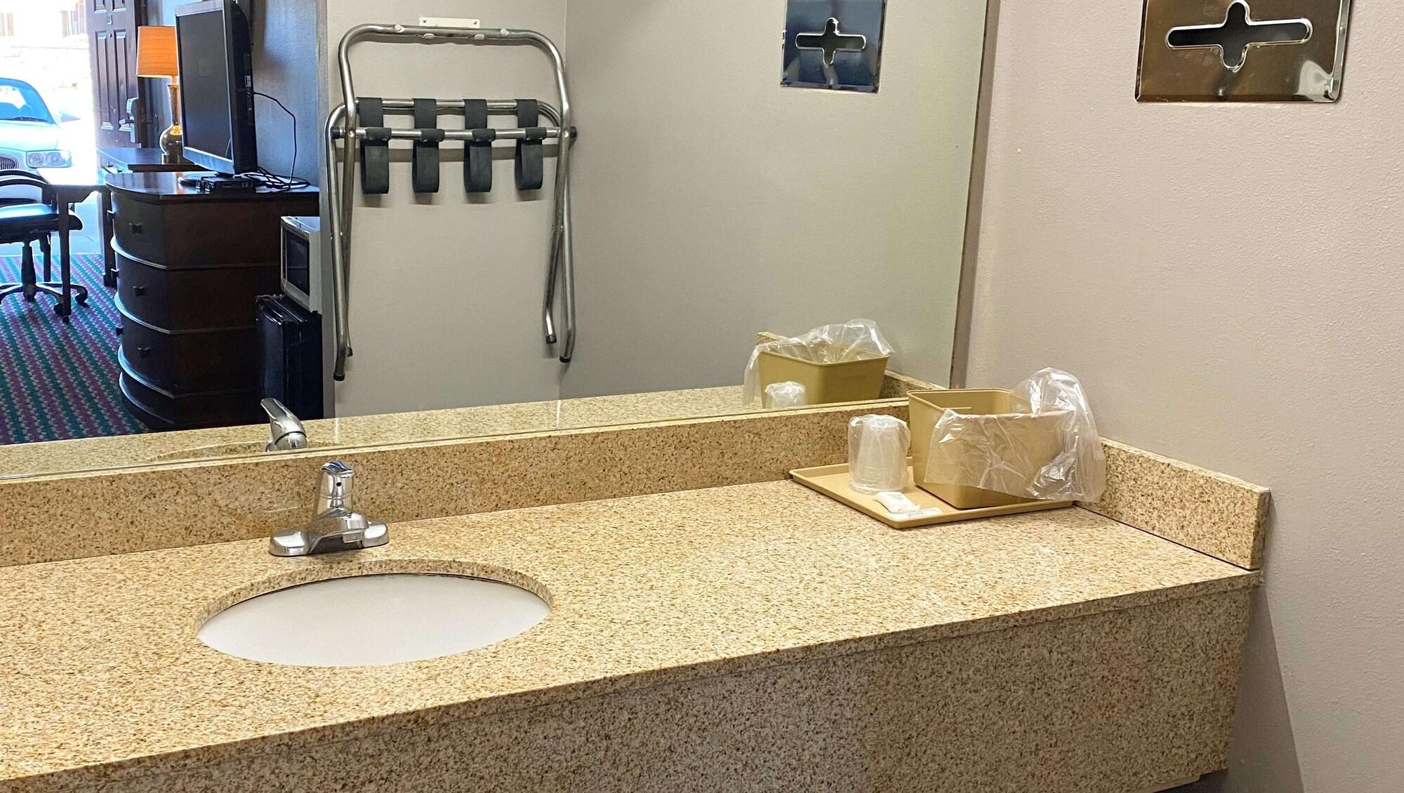 Equipamiento de Habitación Magnuson Hotel Marietta