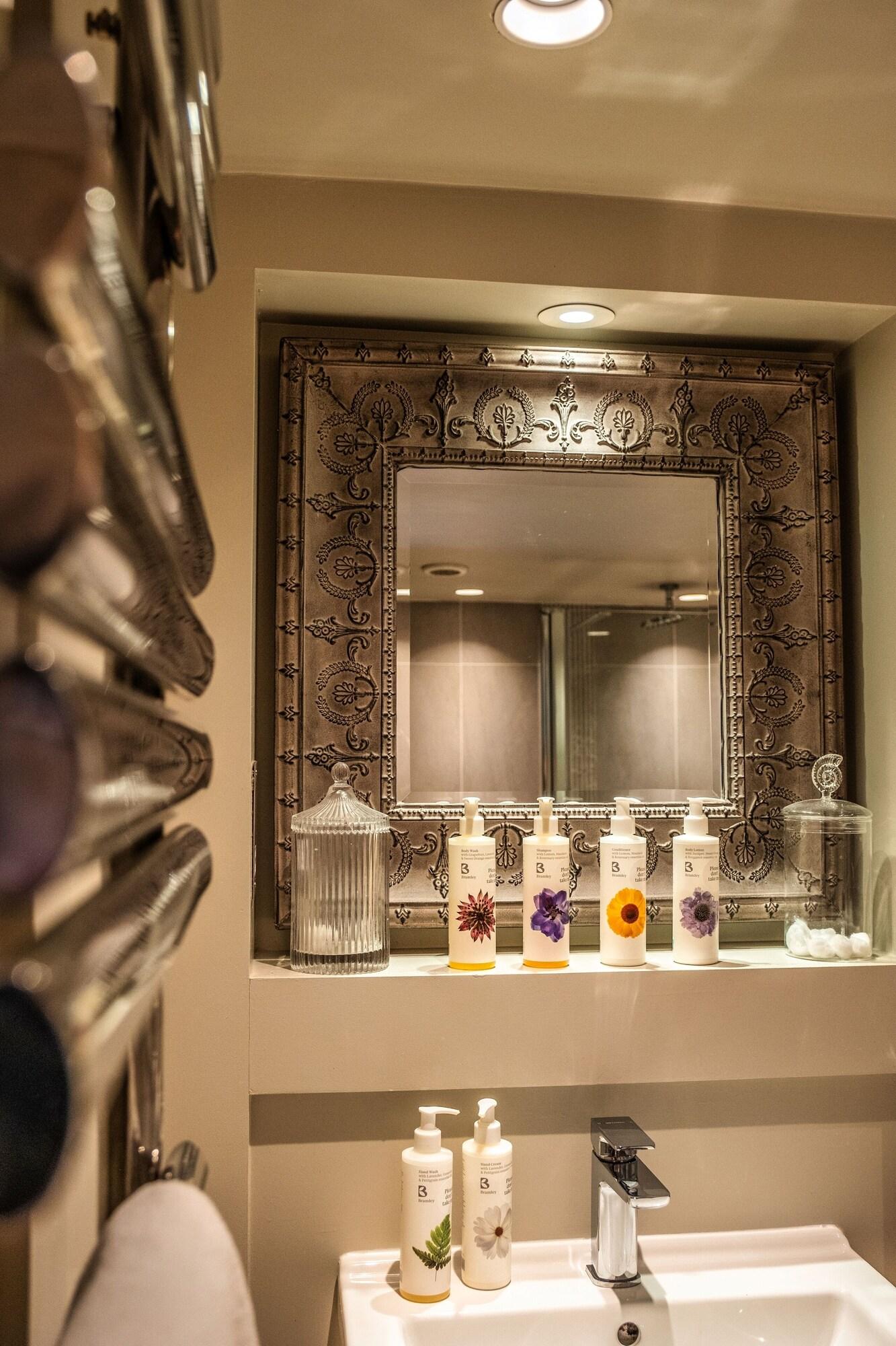 Equipamiento de Habitación Wiveton Bell