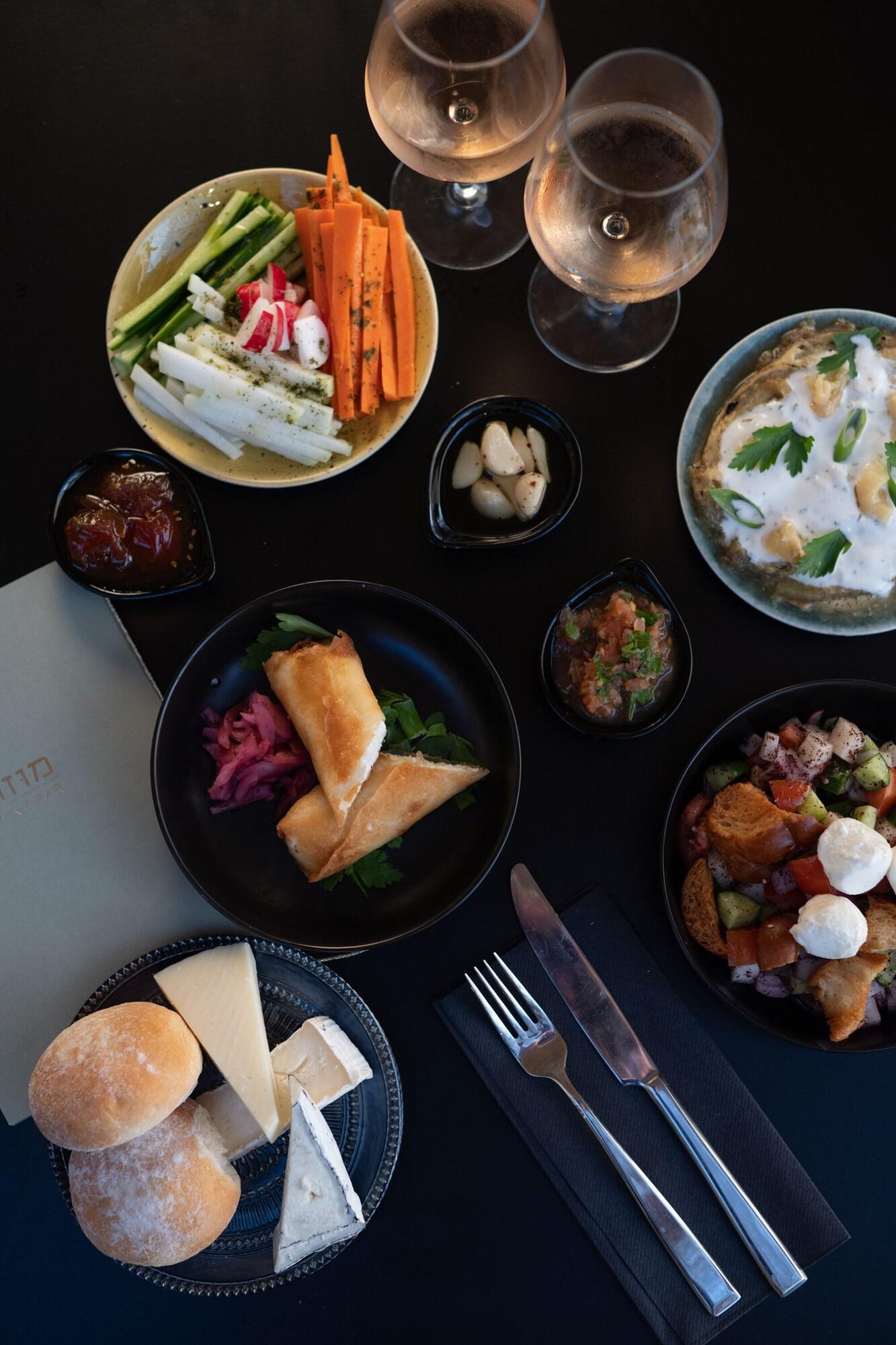 Bar/Salón Ruth Zefat By Dan Hotels