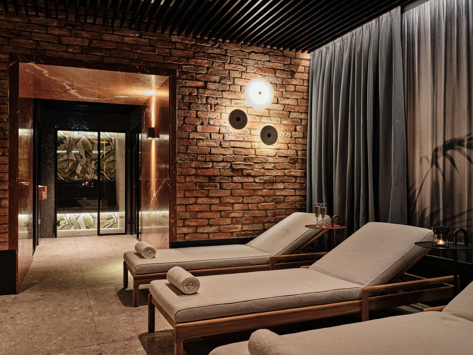 Gimnasio Hotel Altus Palace - Destigo Hotels