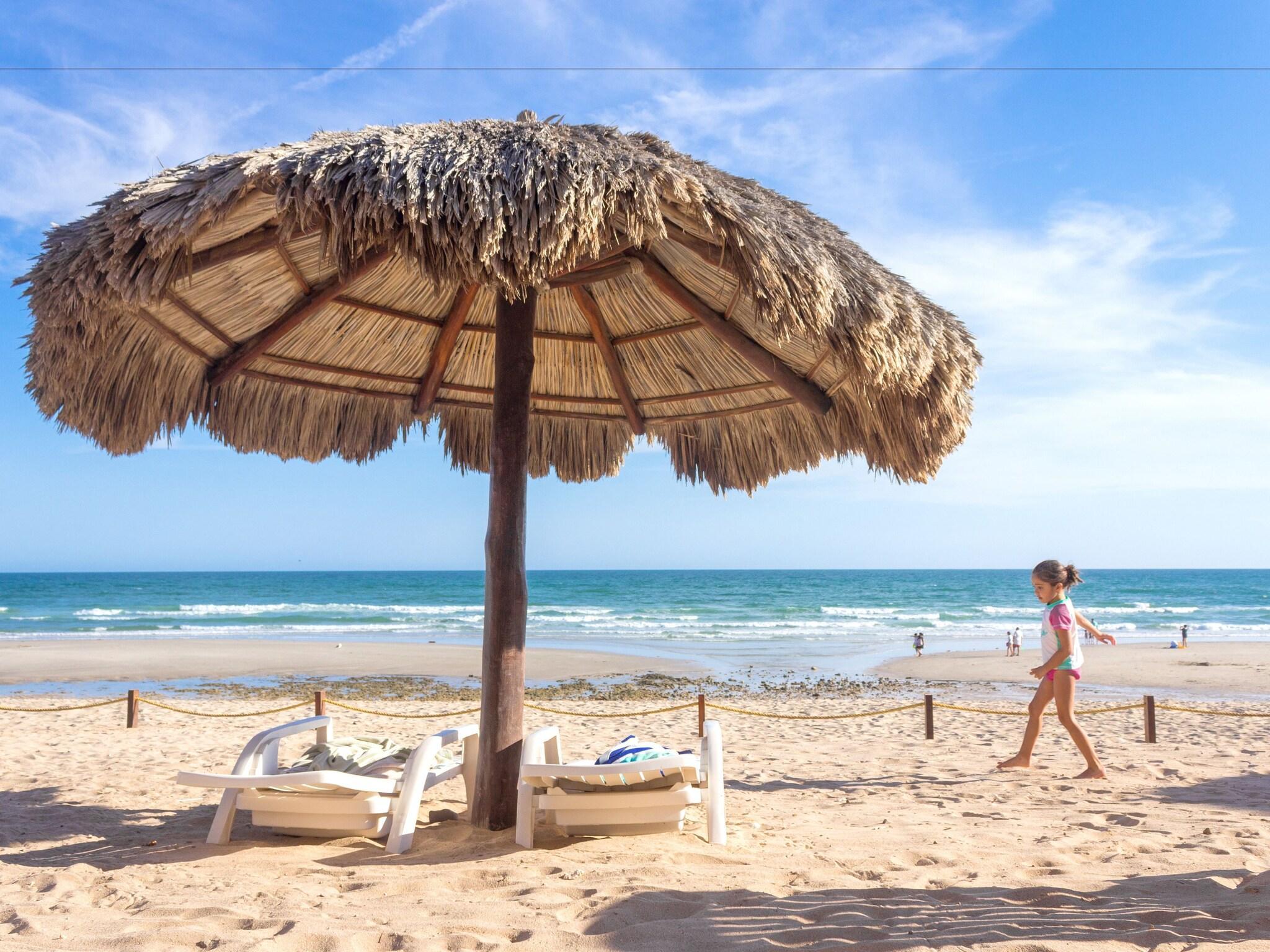 Playa Las Palomas Beach & Golf Resort