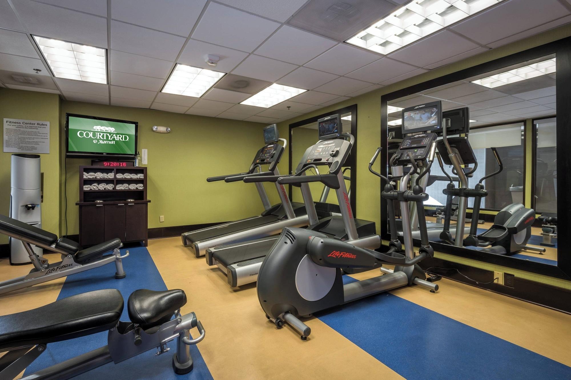 Gimnasio Courtyard By Marriott Tupelo