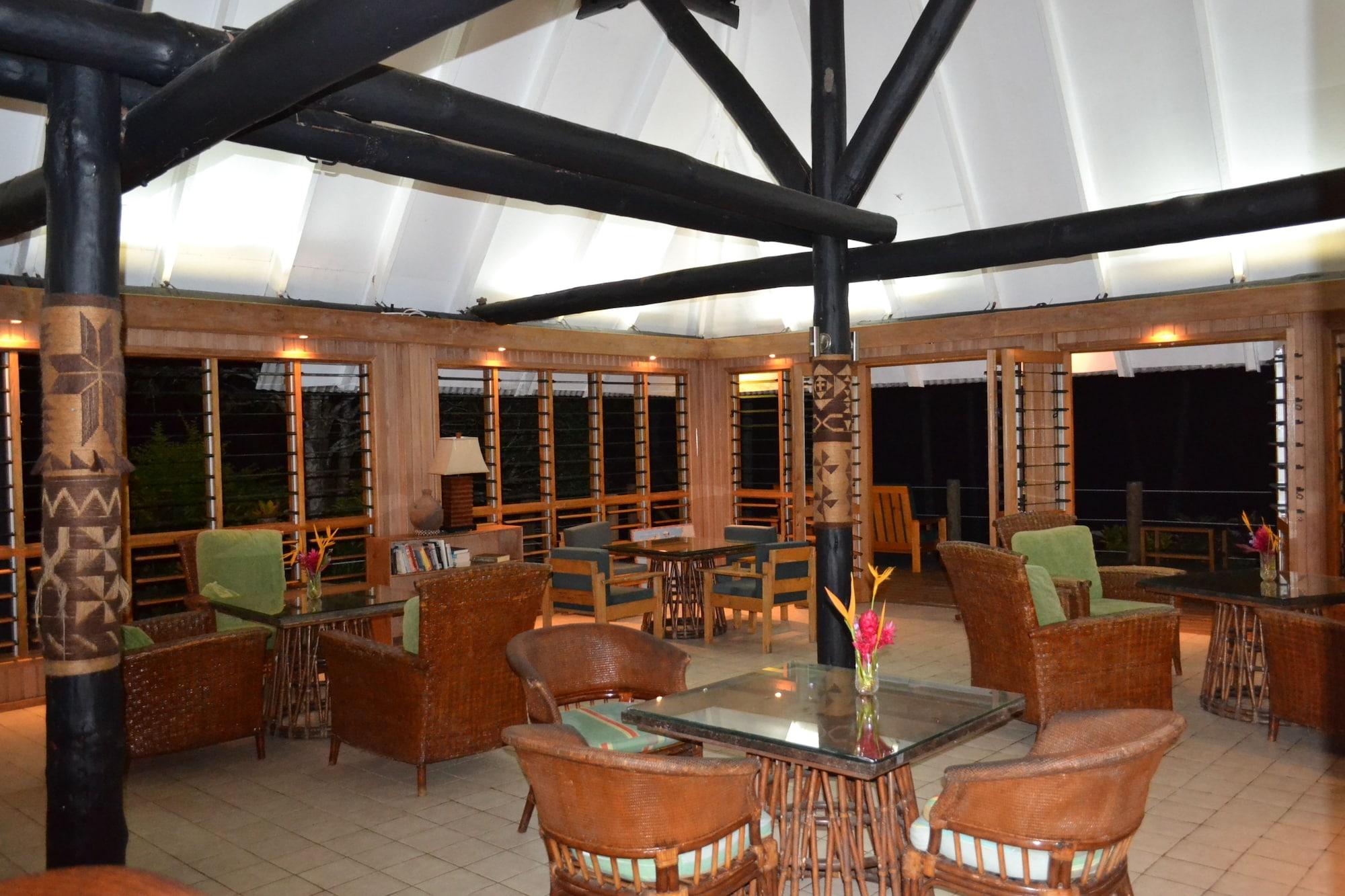 Vista Lobby Daku Resort