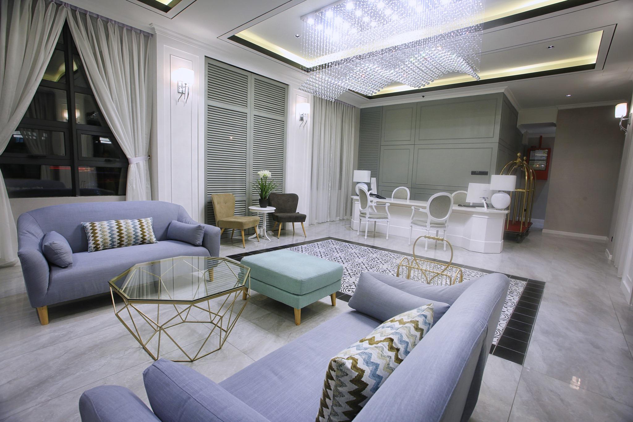 Vista Lobby Stanton Hotel