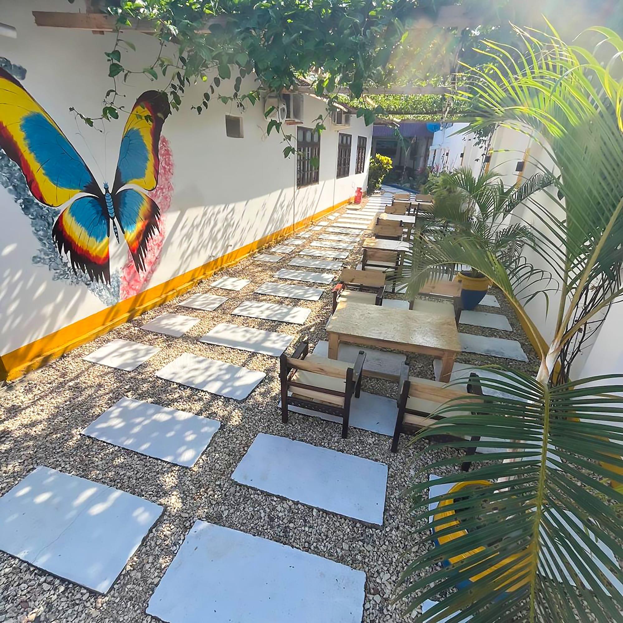 Vista Lobby Ondo House
