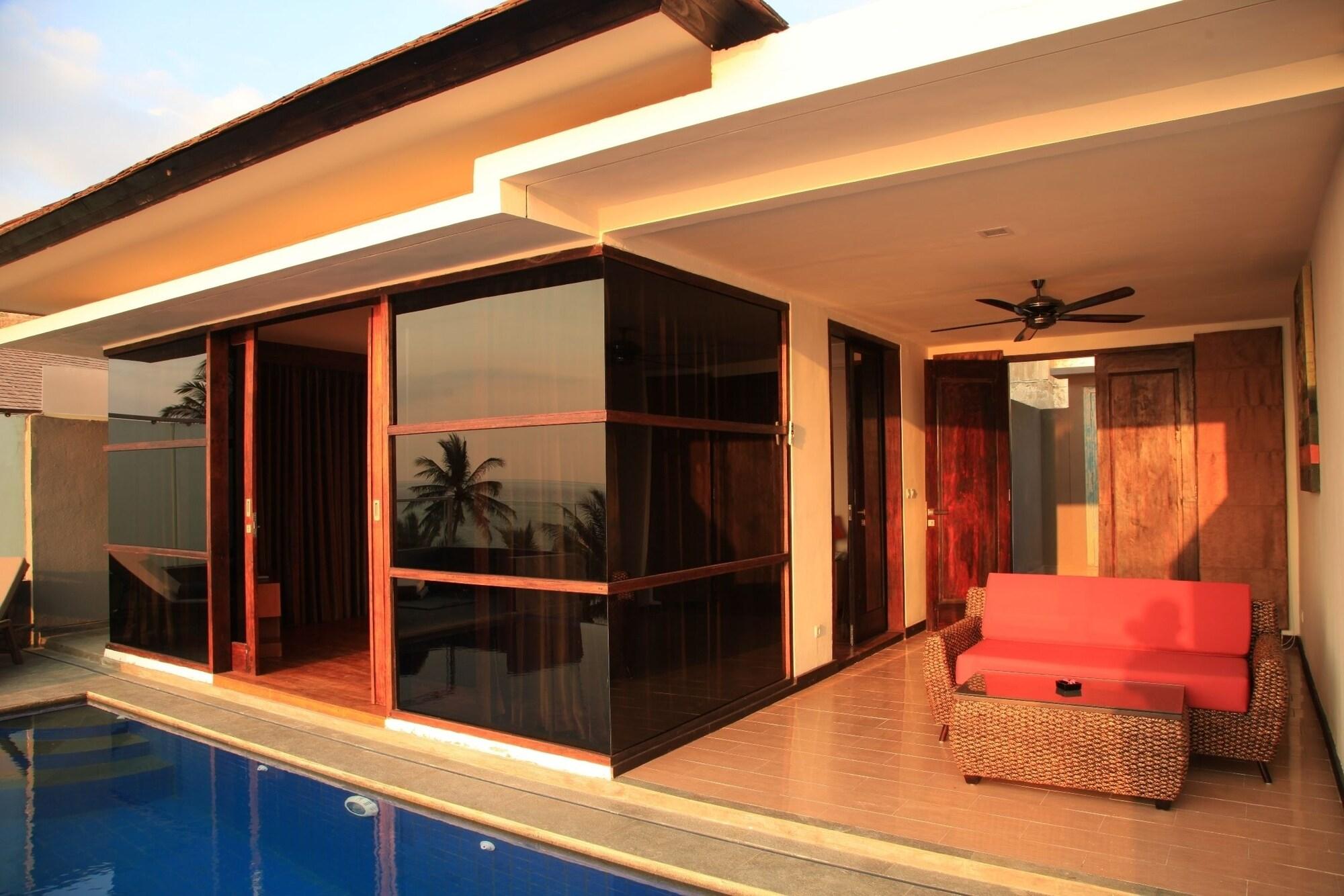 Varios Lima Satu Resort